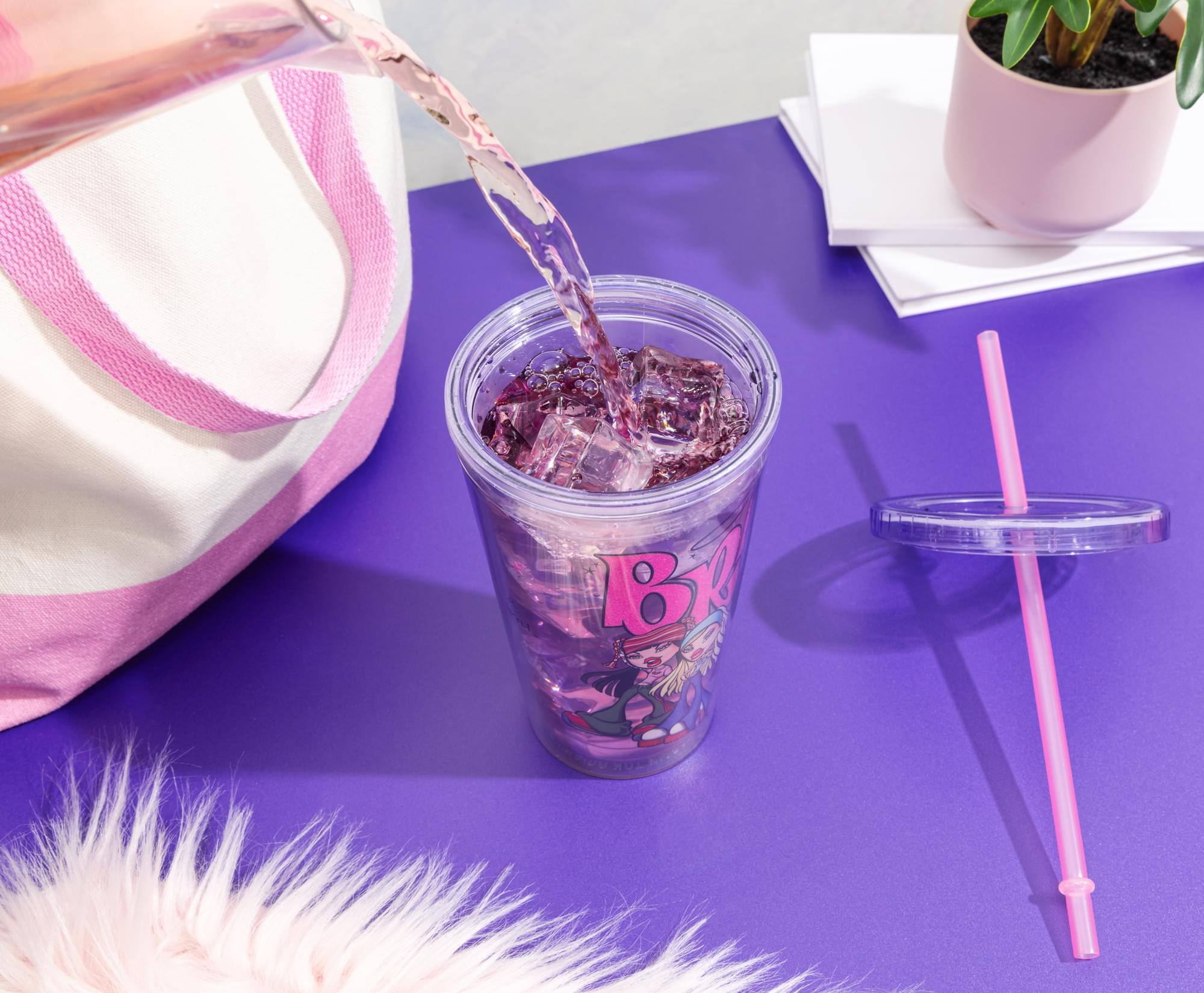 Alt View 6. Silver Buffalo - Bratz Glitter 16-Ounce Plastic Carnival Cup With Lid and Straw - Purple.