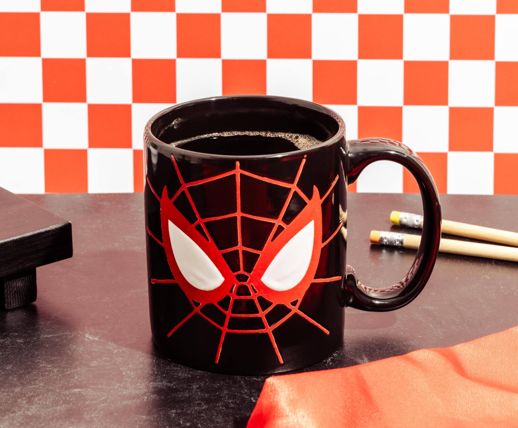 Alt View 5. Silver Buffalo - Marvel Spider-Man Miles Morales Mask Wax-Resist 20-Ounce Ceramic Mug - Black.