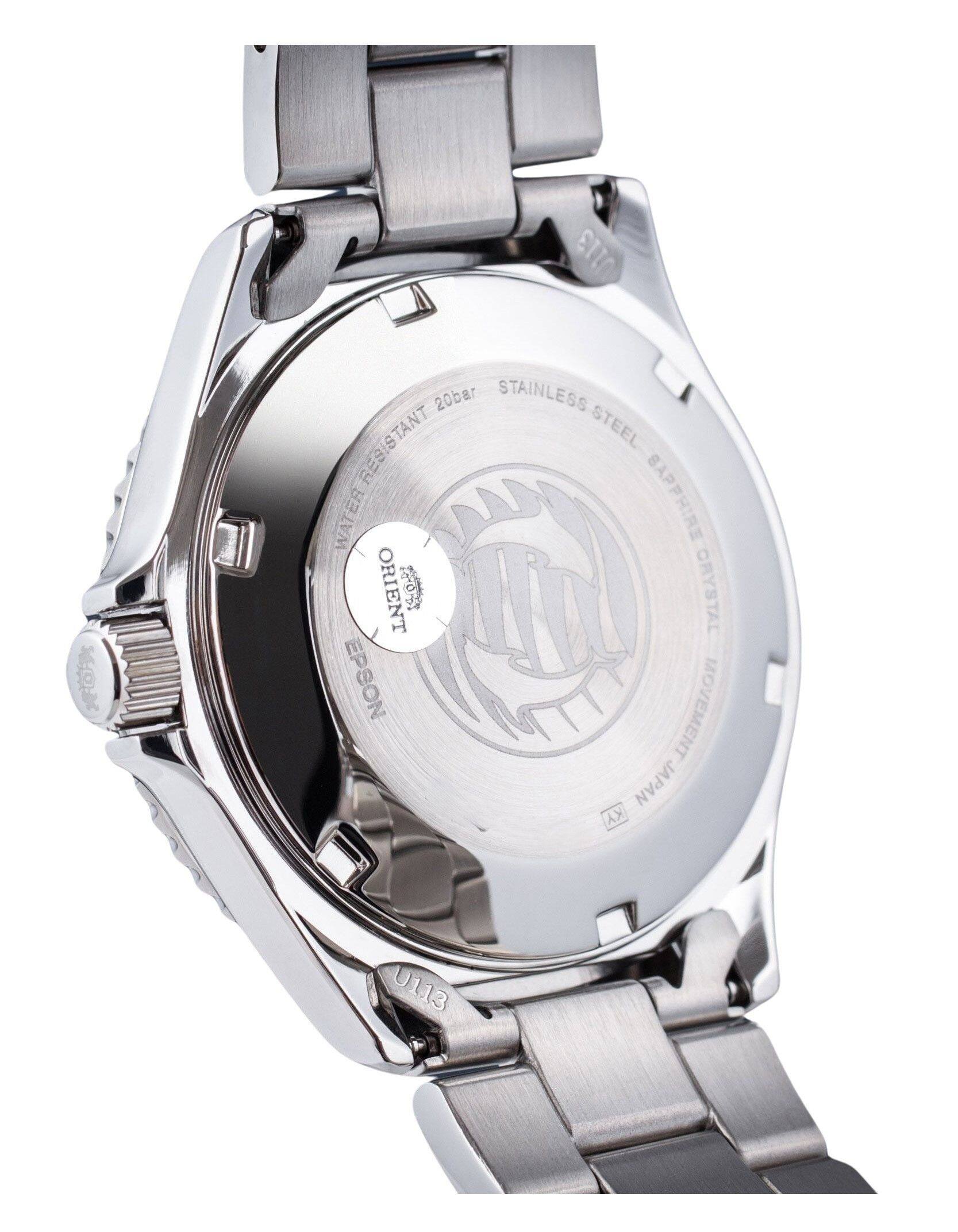 U113  
20bar  
STAINLESS RESISTANT STEEL  
WATER RESISTANT  
SAPPHIRE CRYSTAL  
ORIENT  
EPSON MOVEMENT  
JAPAN