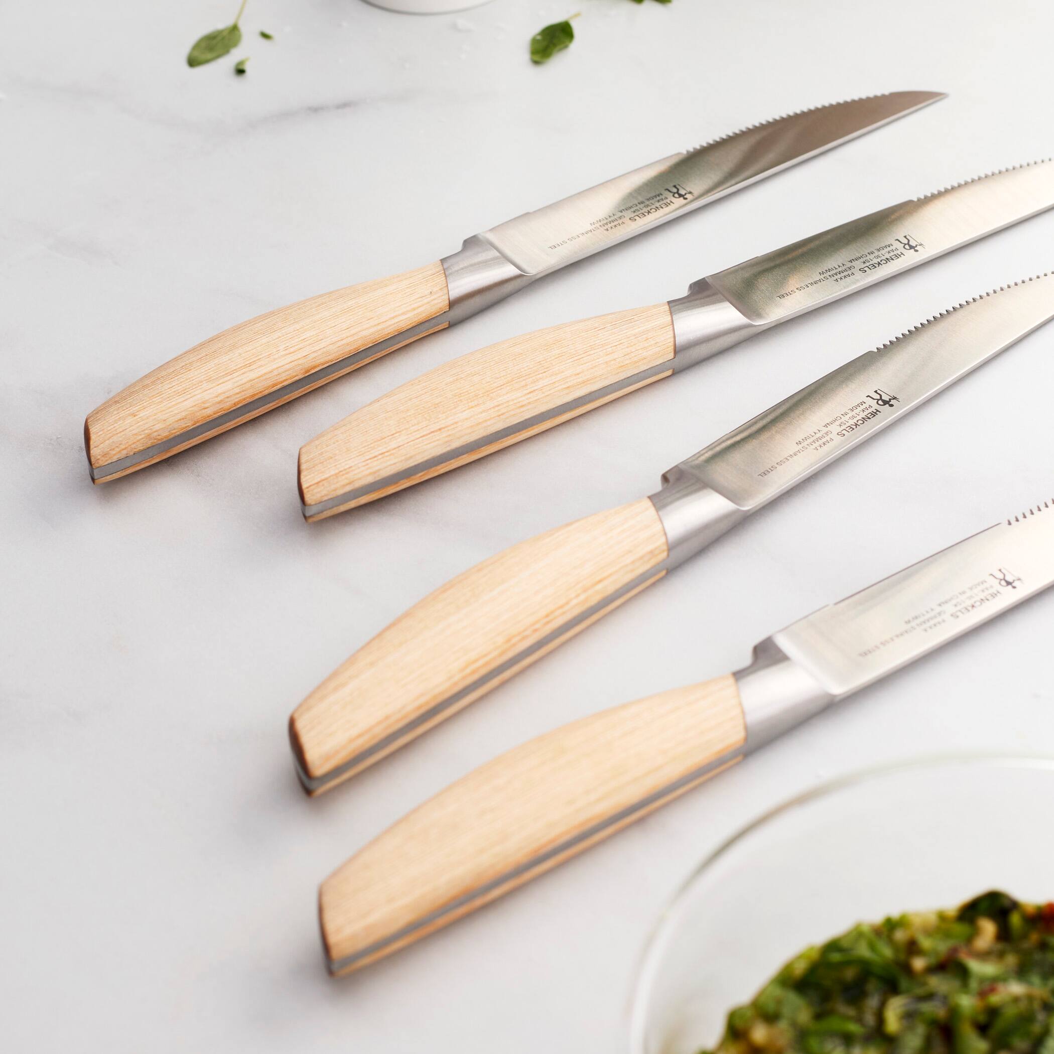 - STRONS
- MLA HENCHELS CO. E - P 4 Ps HEHCKELS MmILAS
- YER ....4 & STRONM