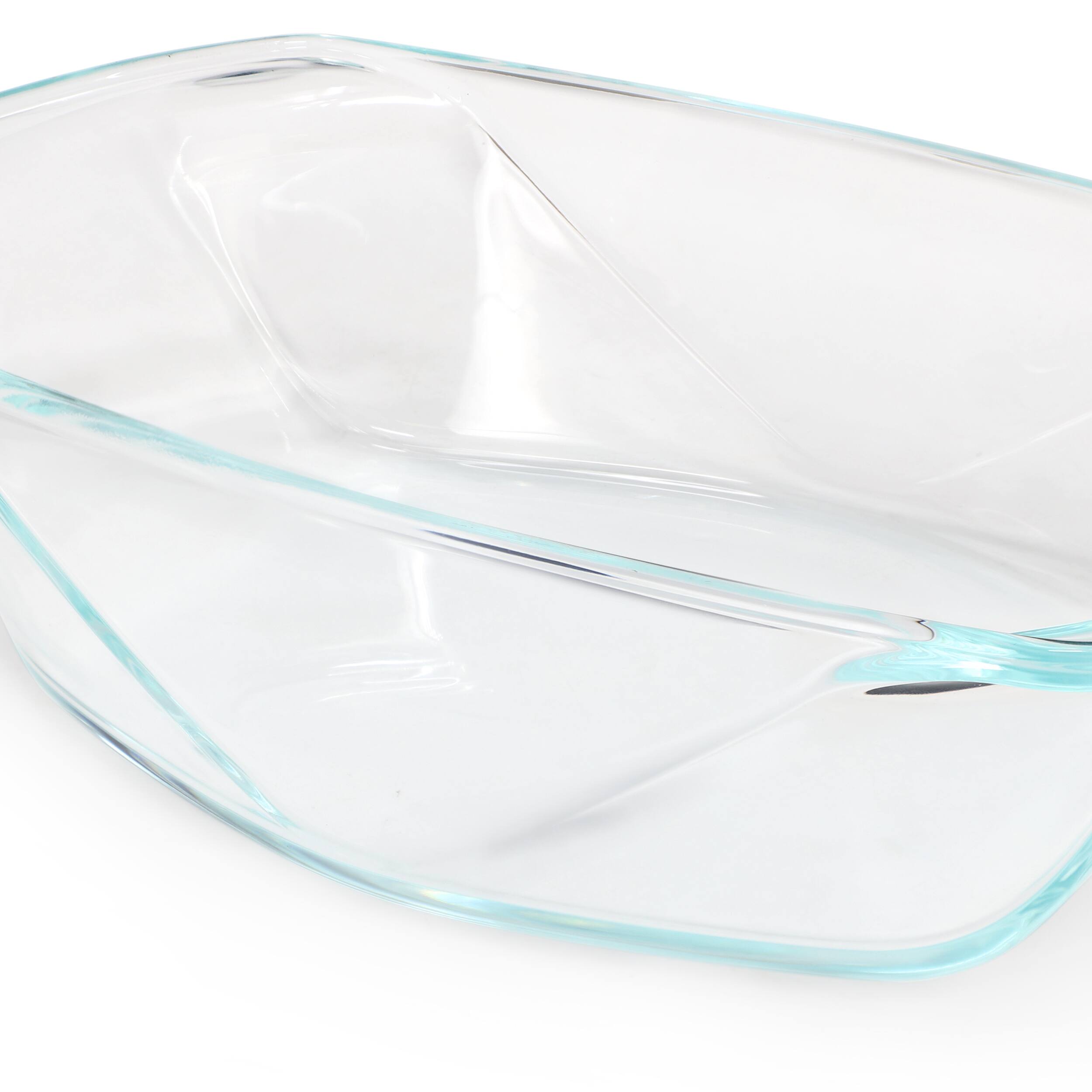 Alt View 3. Gibson - Soho Lounge Carnegie Hill 10 inch x 5.9 Inch x 2.6 Inch Tempered Glass Loaf Pan with Built in Handles - Clear.