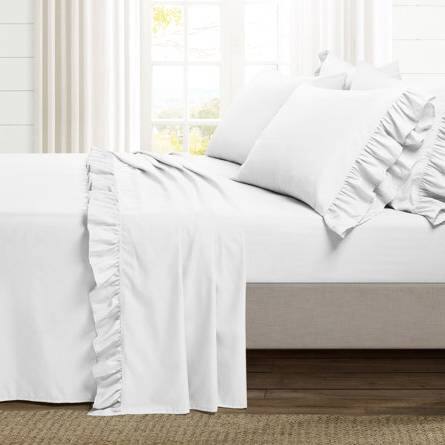 Left. Hivvago - Queen size 6-Piece White Microfiber Sheet Set with Ruffled Edges - White.