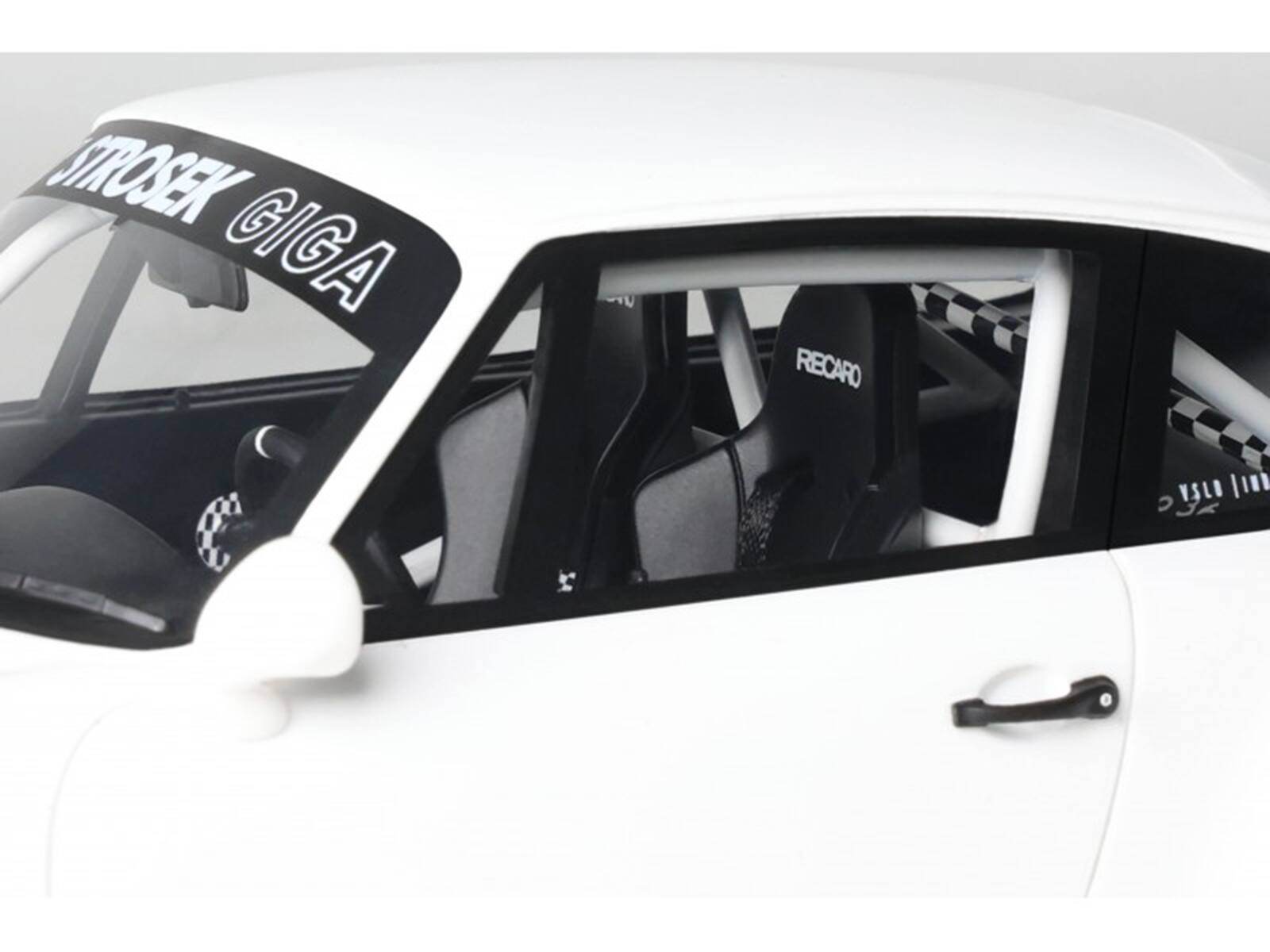 SIROSEK GIGA RECARO
