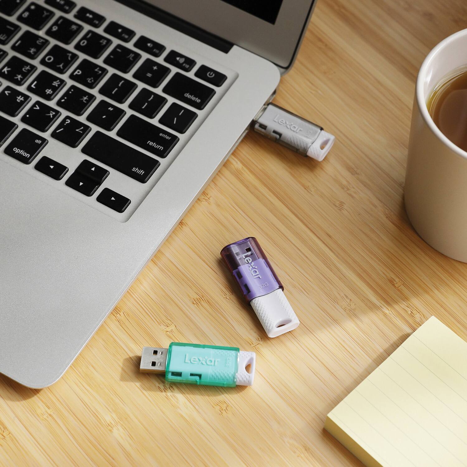 - 8 Y 9 I O e * - o 4 + - K P " - L { < : I ; } delete > - F I . ? I / 7 enter afe return option A shift Y Lexar Lexar 12 Lexar