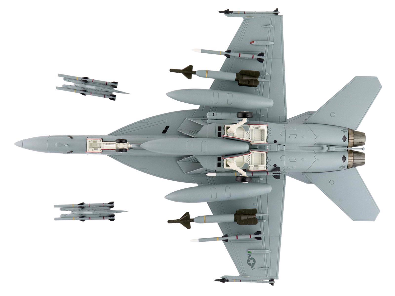 Back. Hobby Master - Boeing F/A-18E Super Hornet Fighter Aircraft "Dagger Team (with decals)" United States Navy "Air Power Series" 1/72 - White.