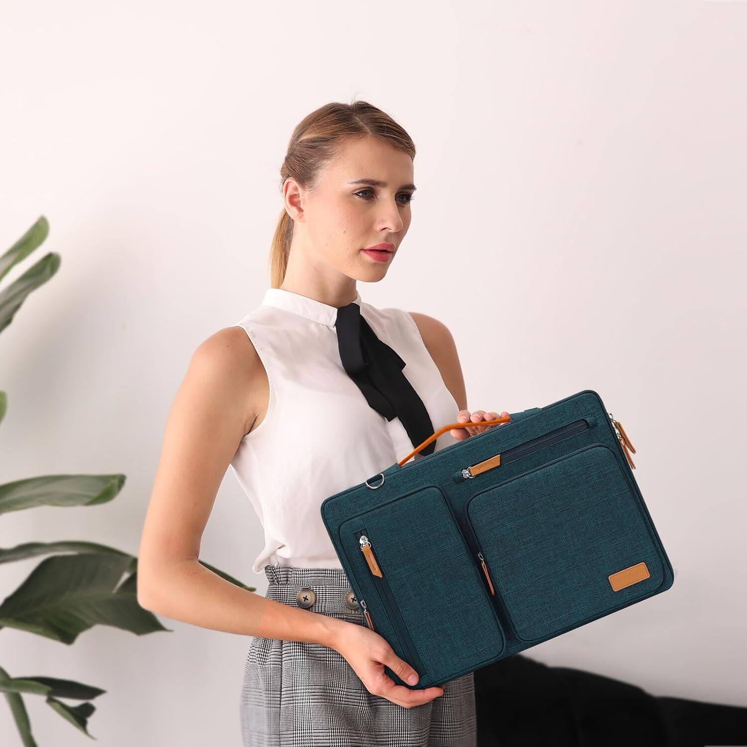 Angle. mosiso - Laptop Shoulder Bag 14 Inch, 360 Protective Computer Messenger Bag for HP Lenovo Dell ASUS Acer - Teal Green.