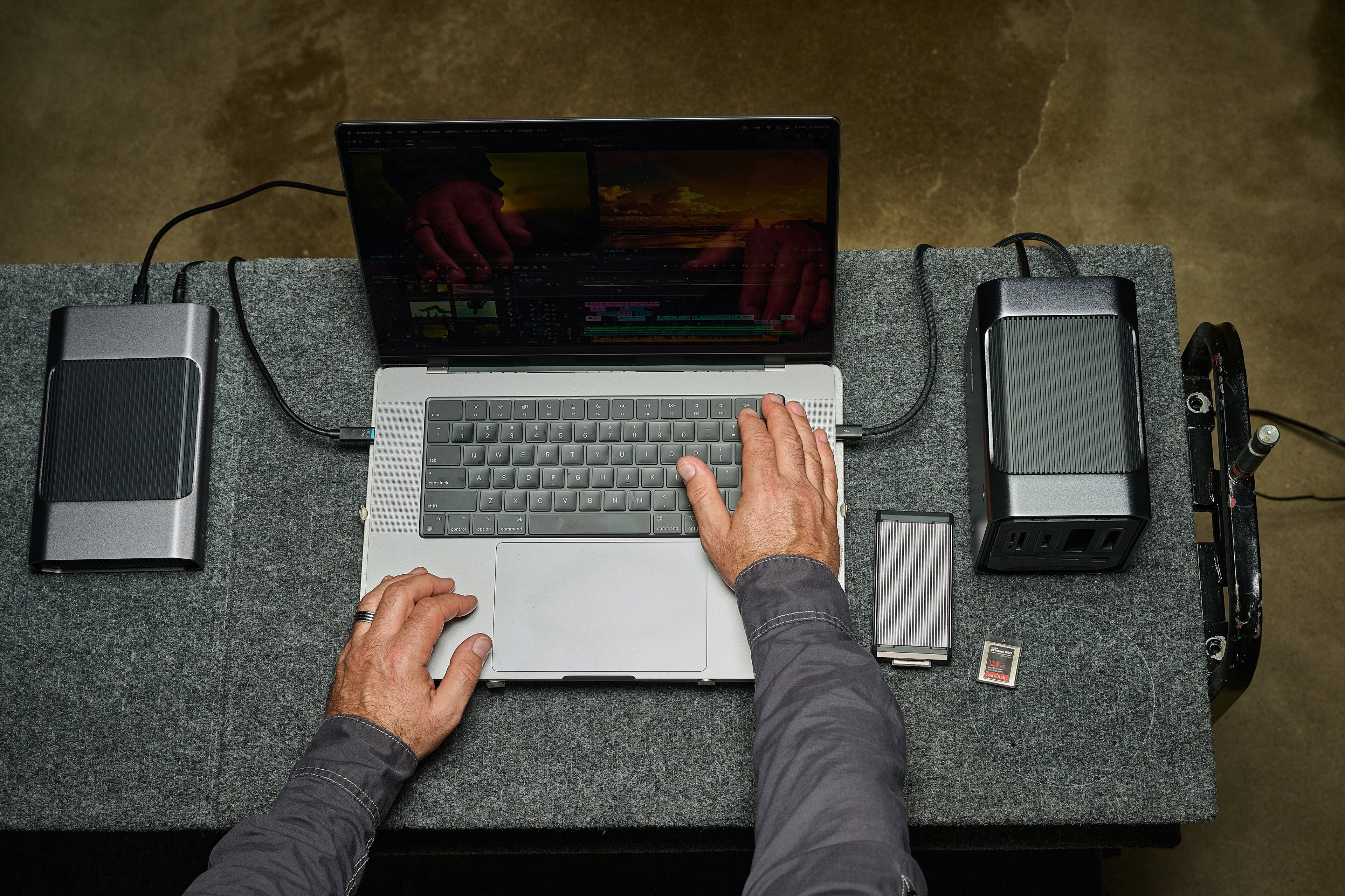 Alt View 12. SanDisk Professional - G-DRIVE 22TB External USB-C 3.2 Gen2 Hard Drive - Black.