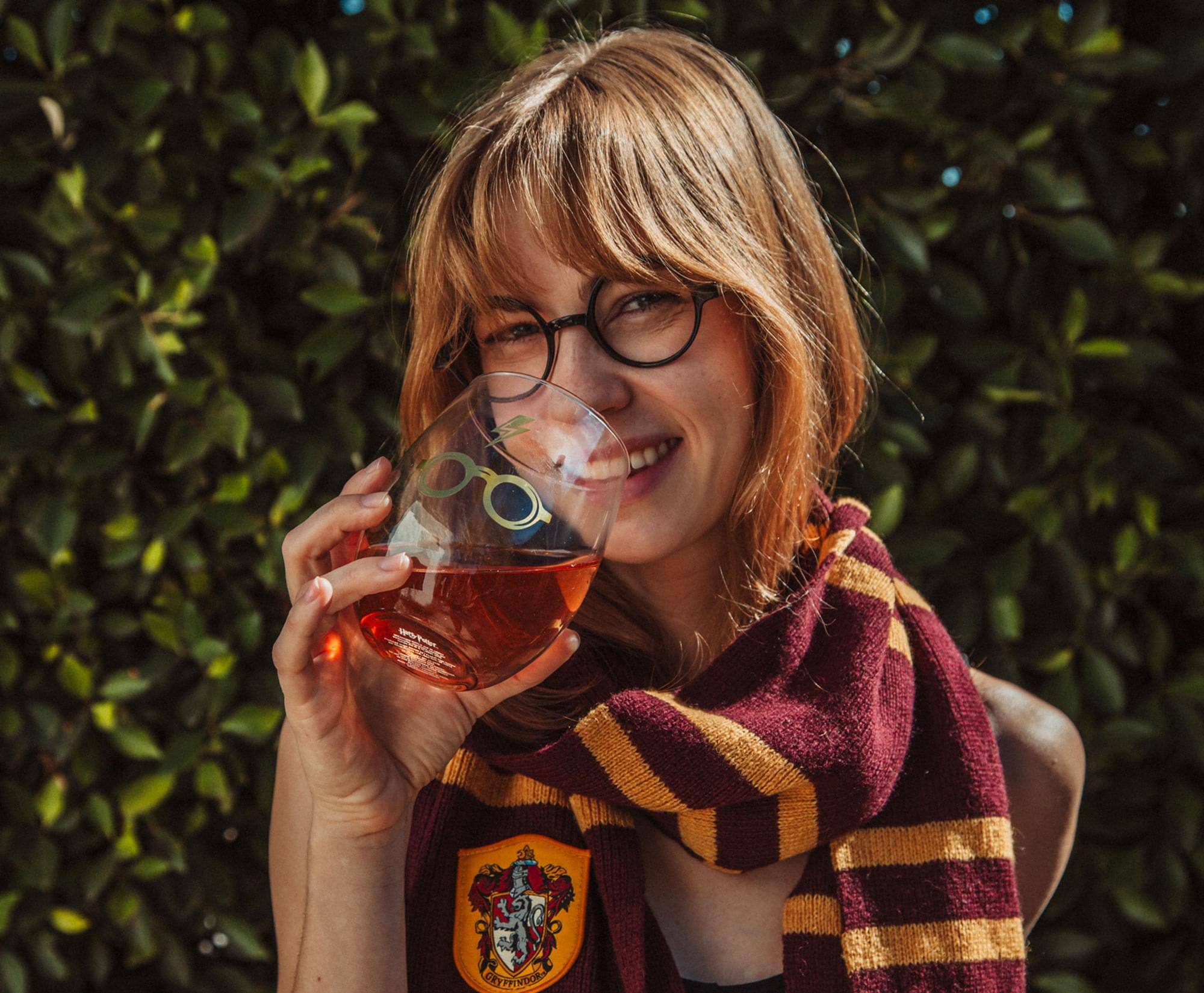 The text on the image is:

"0O SRA 20 GRYFFINDOR"