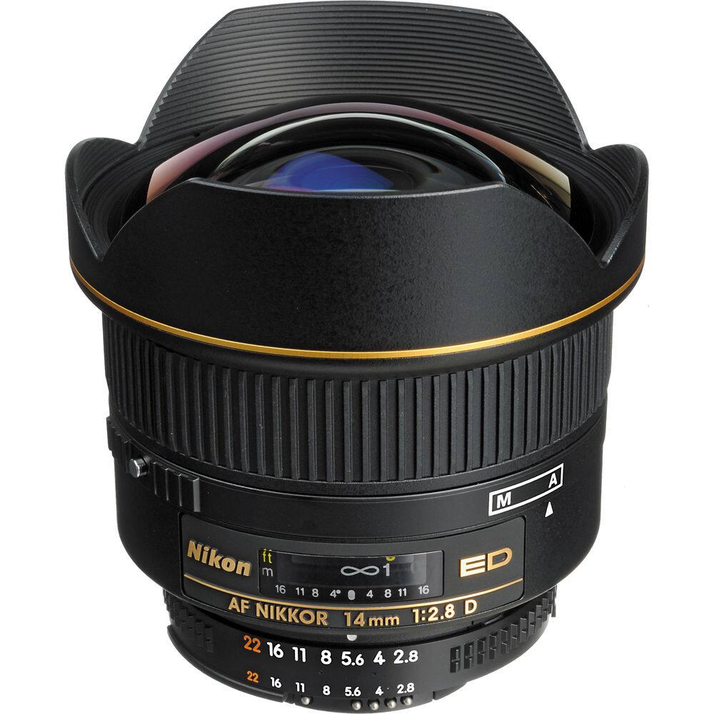Nikon AF NIKKOR 14mm 1:2.8 D  
ED  
M  
16 11 8 5.6 4 2.8  
22 16 11 8 5.6 4 2.8