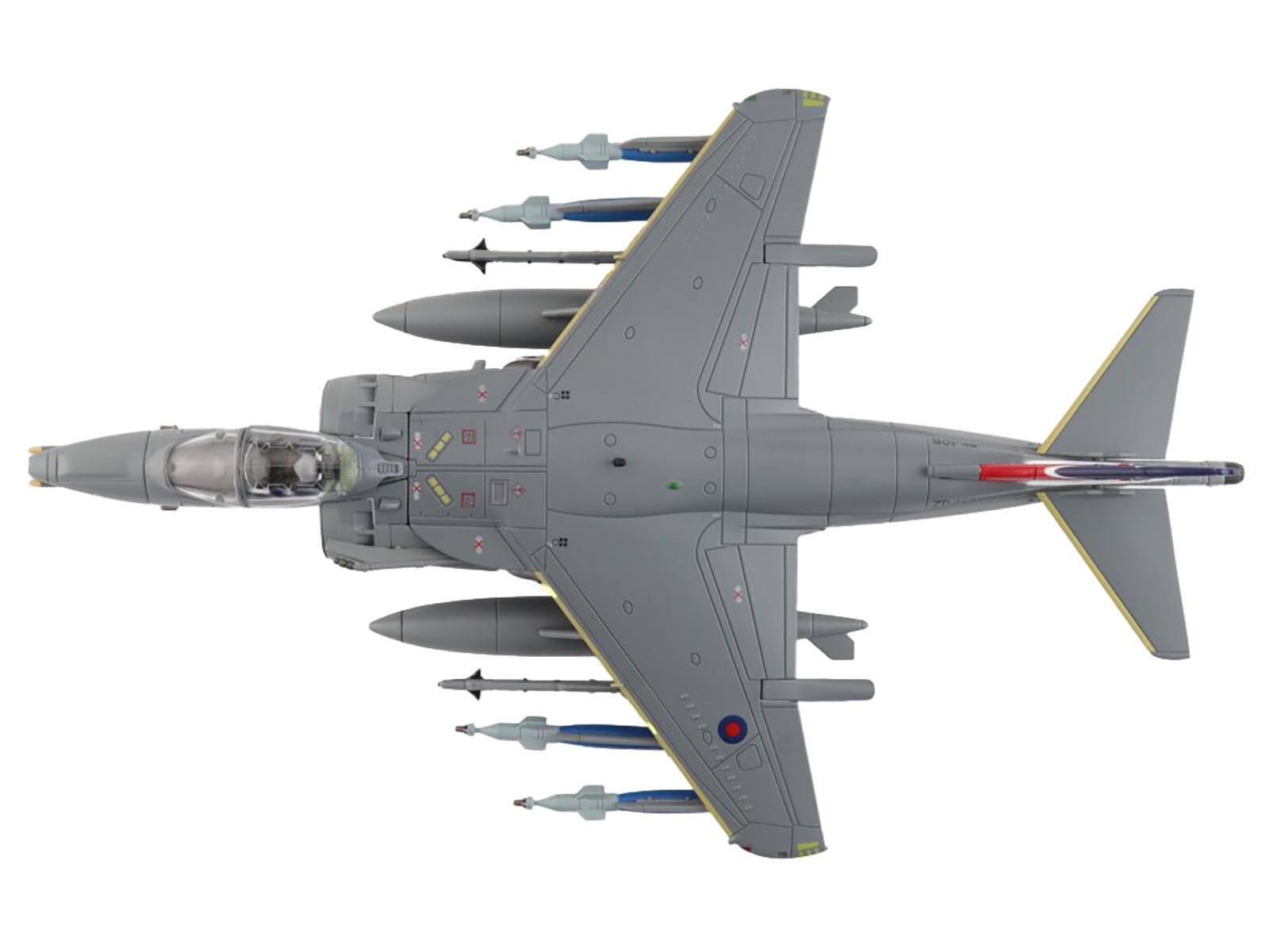 Left. Hobby Master - British Aerospace Harrier GR.9 "ZD406 Royal Navy Strike Wing RAF Cottesmore" 2009 RAF/Royal Navy "Air Power Series" 1/72 - Grey.