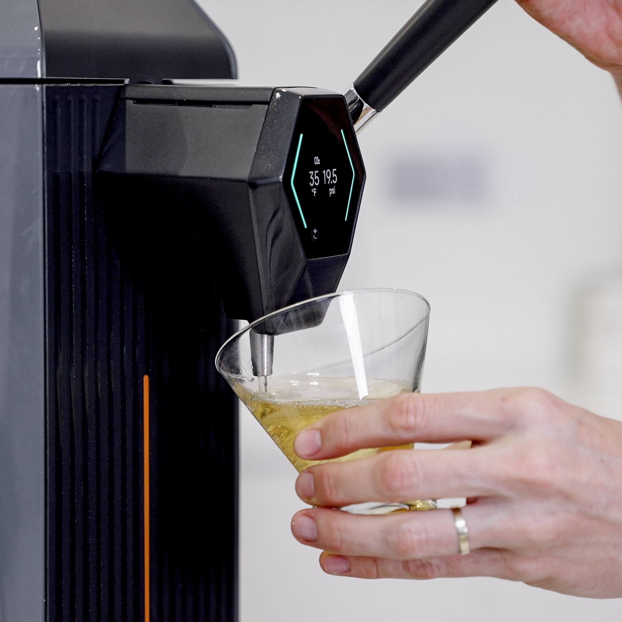 Alt View 2. iGulu - iGulu S1 All-In-One Automated Home Craft Beer Brewer - Dark Grey.