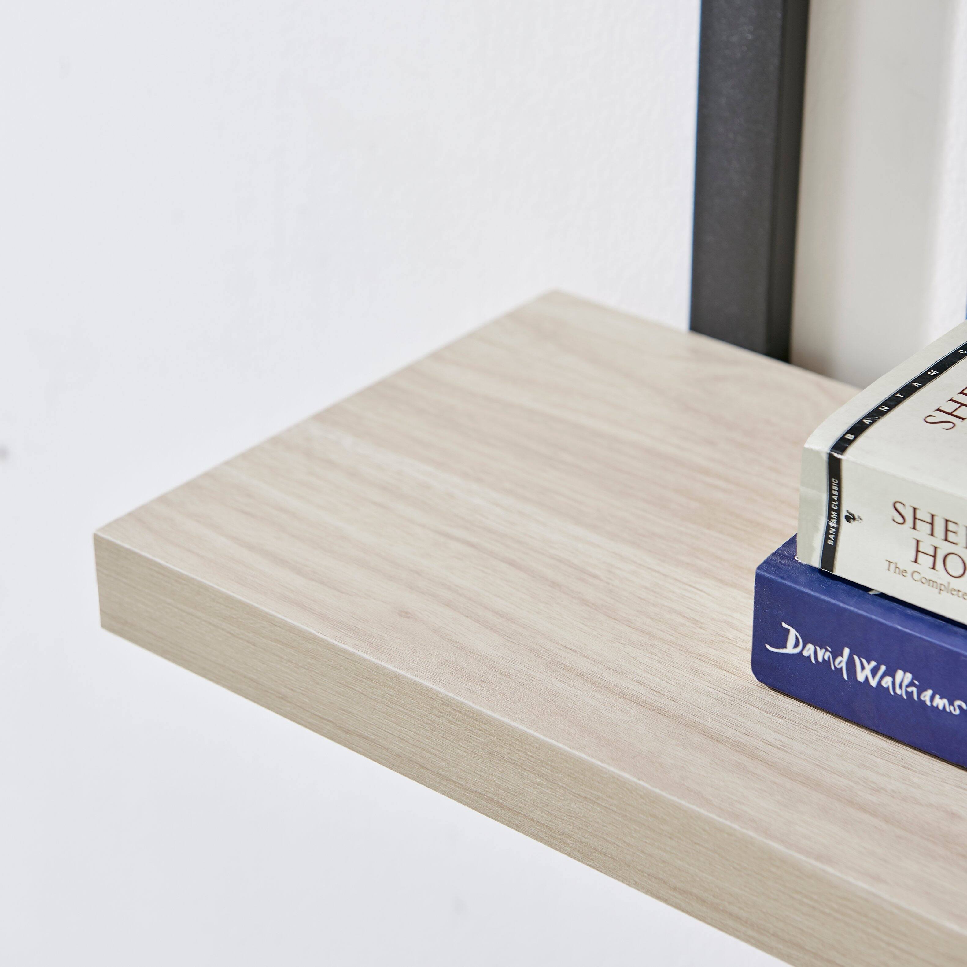 6 BENTHAM SH CLASSIC BANEAM CLABBIC SHE The Complete David Walliams