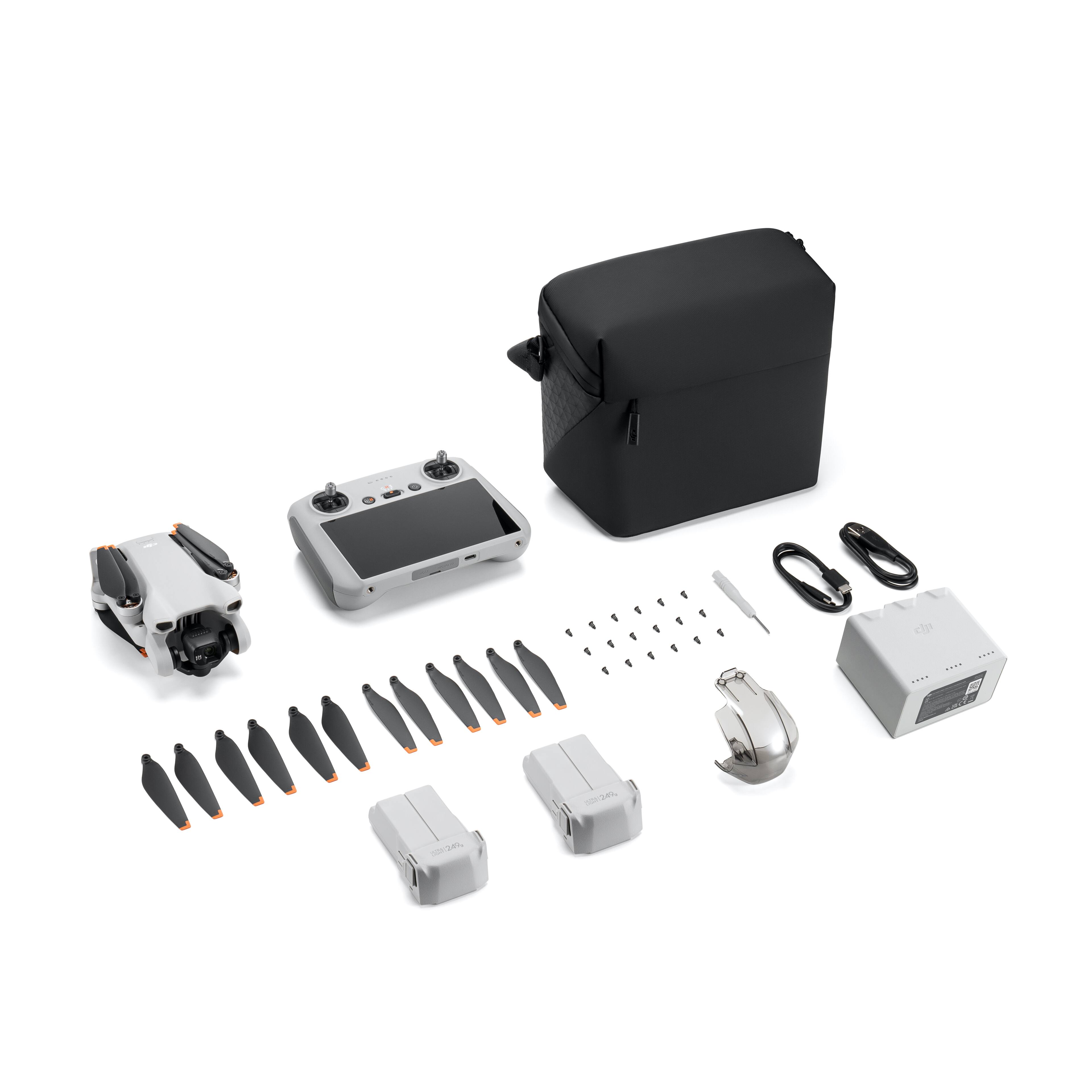 Angle. DJI - DJI Mini 3 Fly More Combo (DJI RC) (GL) - Gray.