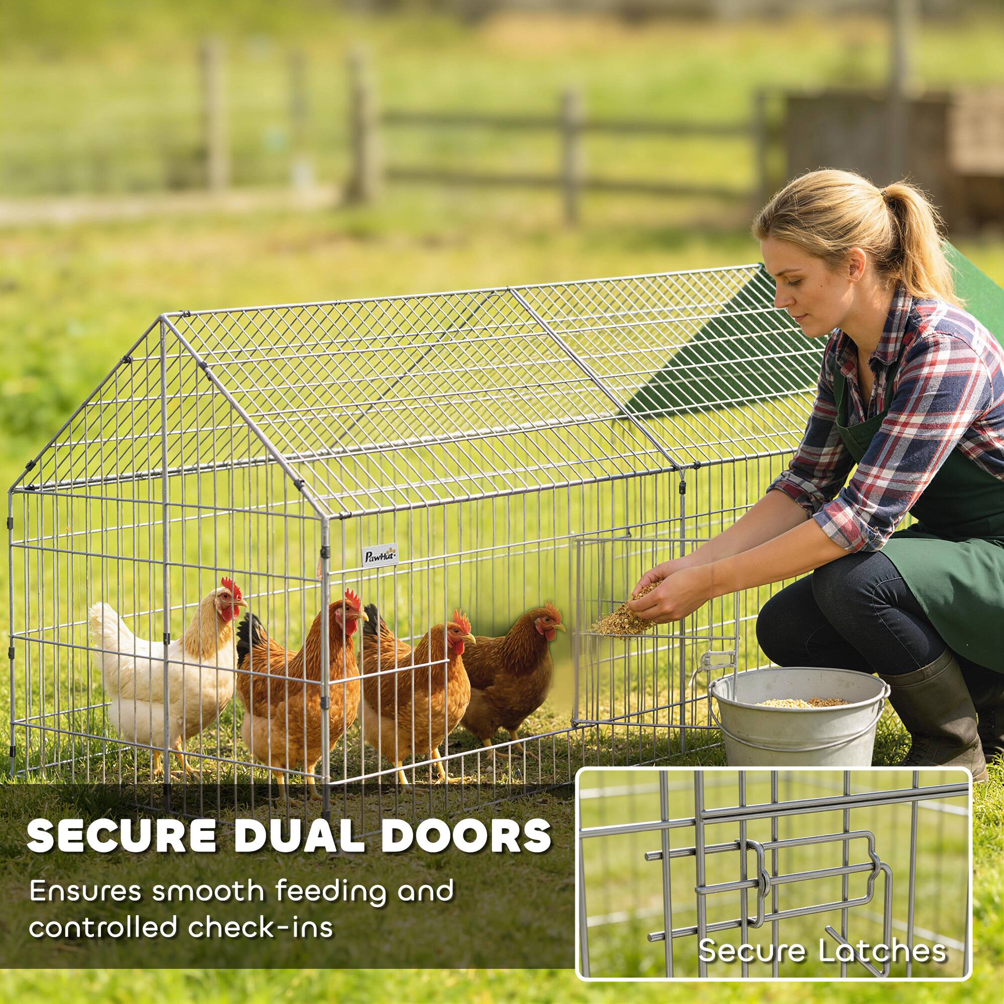 SECURE DUAL DOORS  
Ensures smooth feeding and controlled check-ins  

Secure Latches