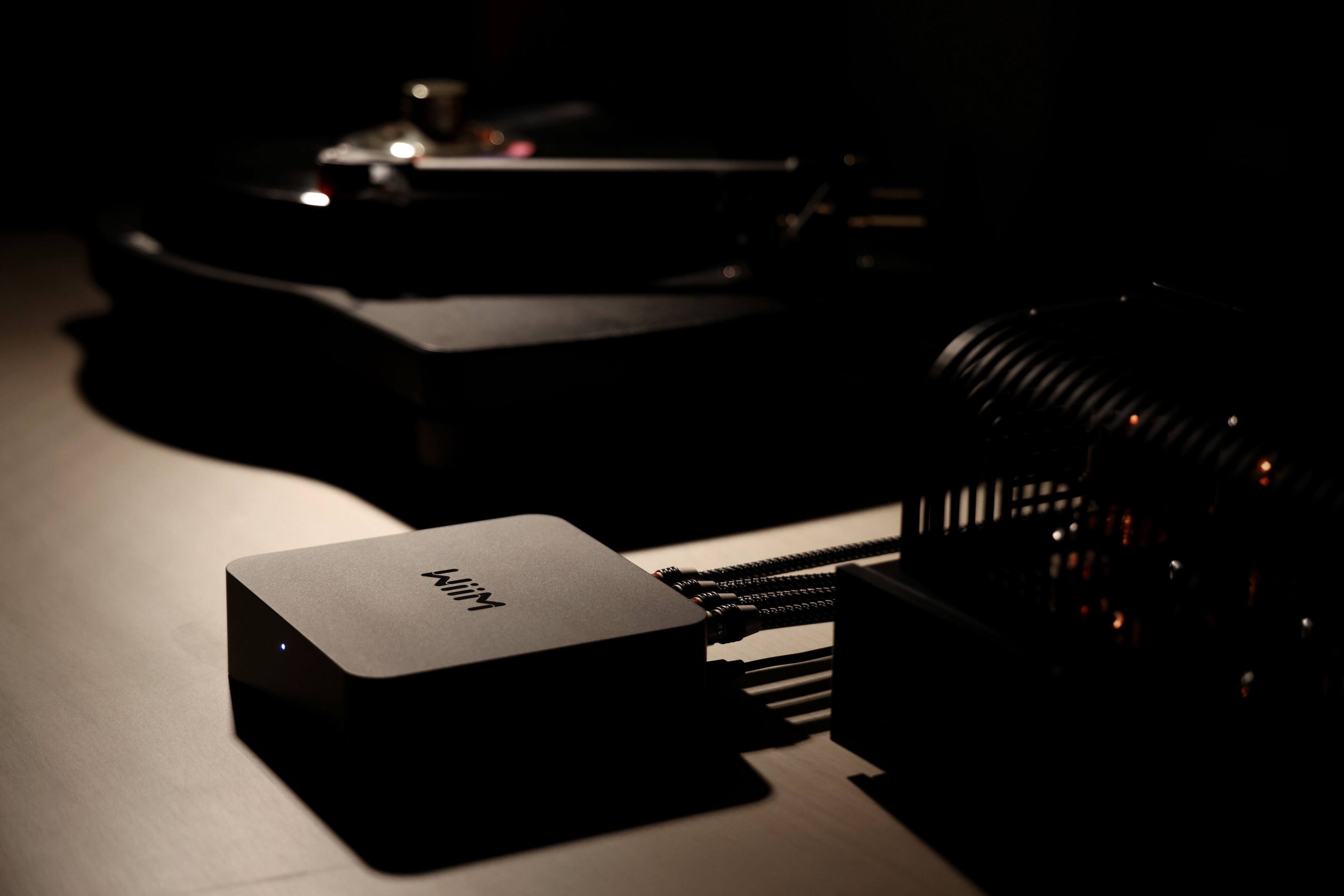 Alt View 4. WiiM - Pro Plus Wireless Audio Streamer - Black.