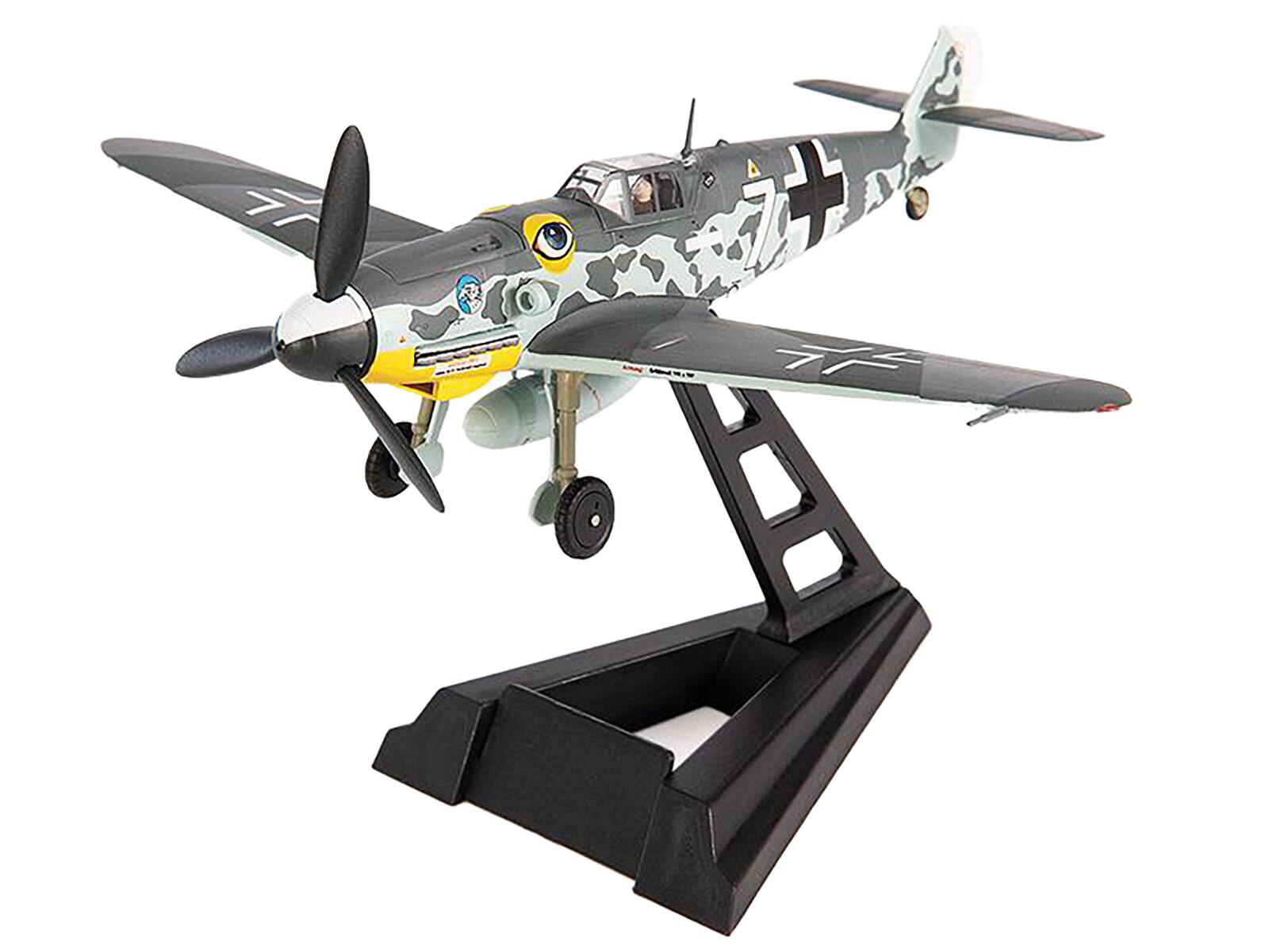 Angle. JC Wings - Messerschmitt BF 109G-6 Fighter Aircraft "JG 51 Bulgaria" (1944) German Luftwaffe 1/72 Die Cast Model by JC Wings - Multicolor.
