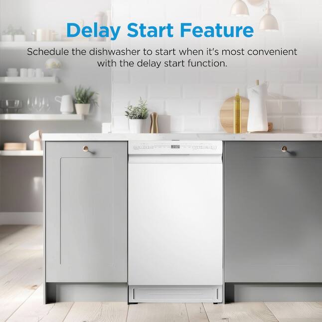 Delay Start Feature  
Schedule the dishwasher to start when it's most convenient with the delay start function.