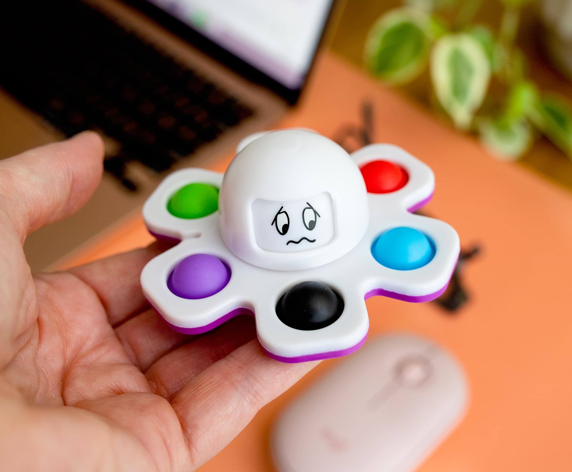 Alt View 3. Toynk - Pop Fidget Toy Spinner Face-Changing White Octopus 6-Button Bubble Popping Game - Purple.