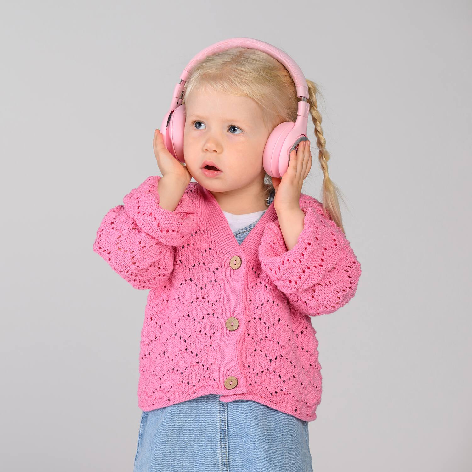 Alt View 6. ONANOFF - StoryPhones Bluetooth Kids Folding On-Ear Storytelling Headphones with Mic, 20 Hours Play Time, Bundle - Pink.