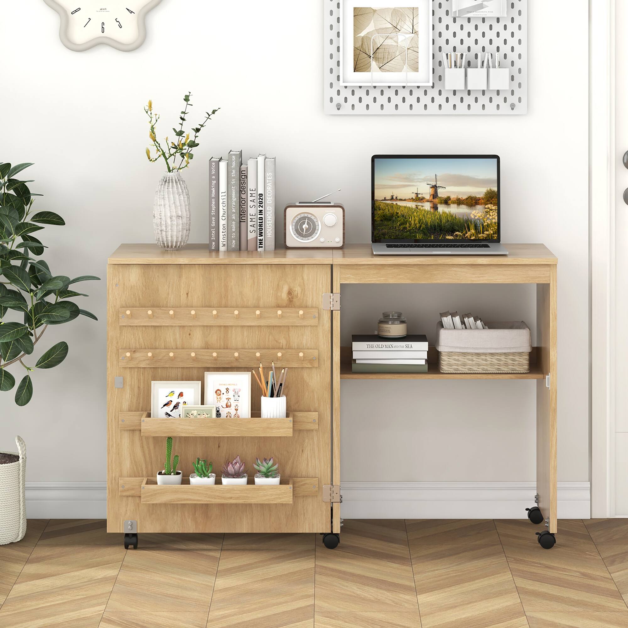 I i 5 VeTzr - I I I Enel : ChurchiL 1 winston I ! F h 4 nake 2 ! - TMe HAPAOA onor SAME 5 2 2028 SAME INE MOETS 1 DECORA : Isno I TH IEUNAL OLL S - I  8 2 ee 9