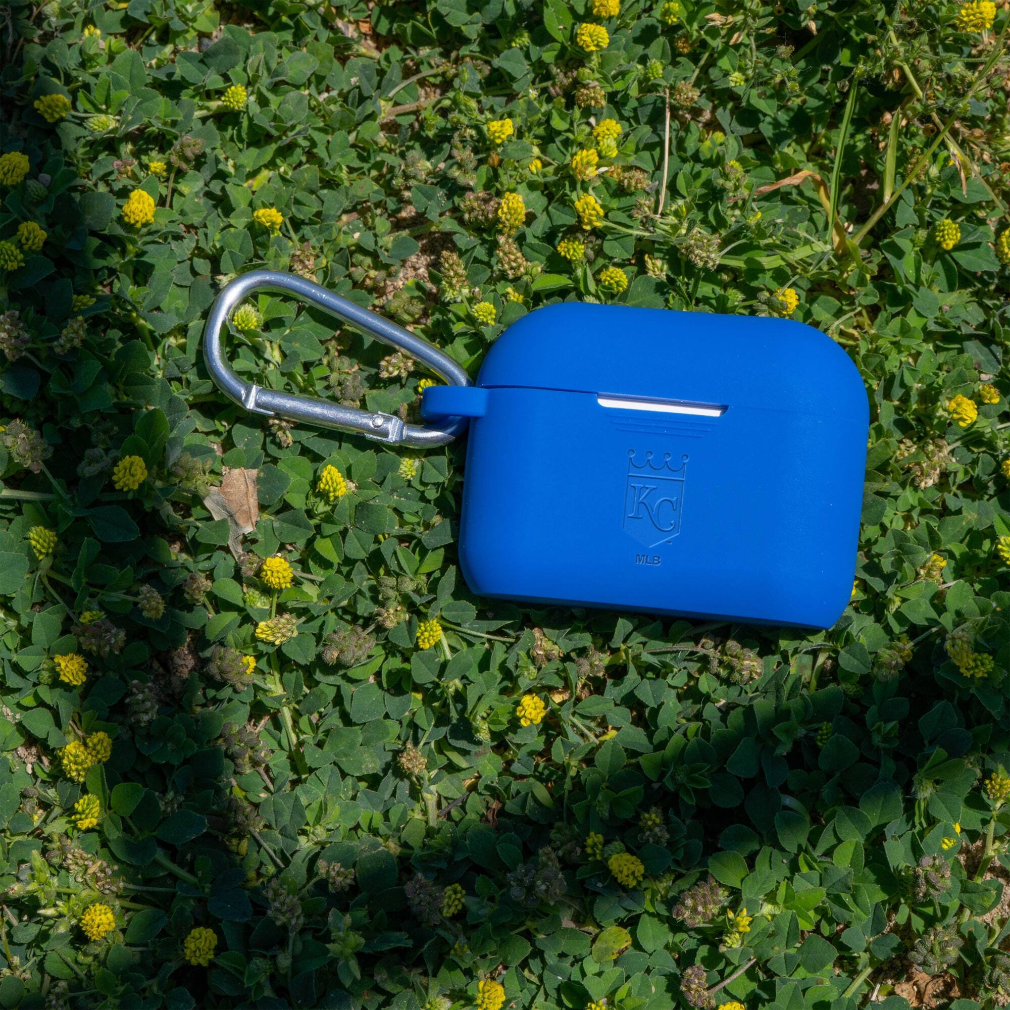 Alt View 1. Artinian - Kansas City Royals Debossed Silicone Airpods Pro Case Cover - No Size - Multicolor.