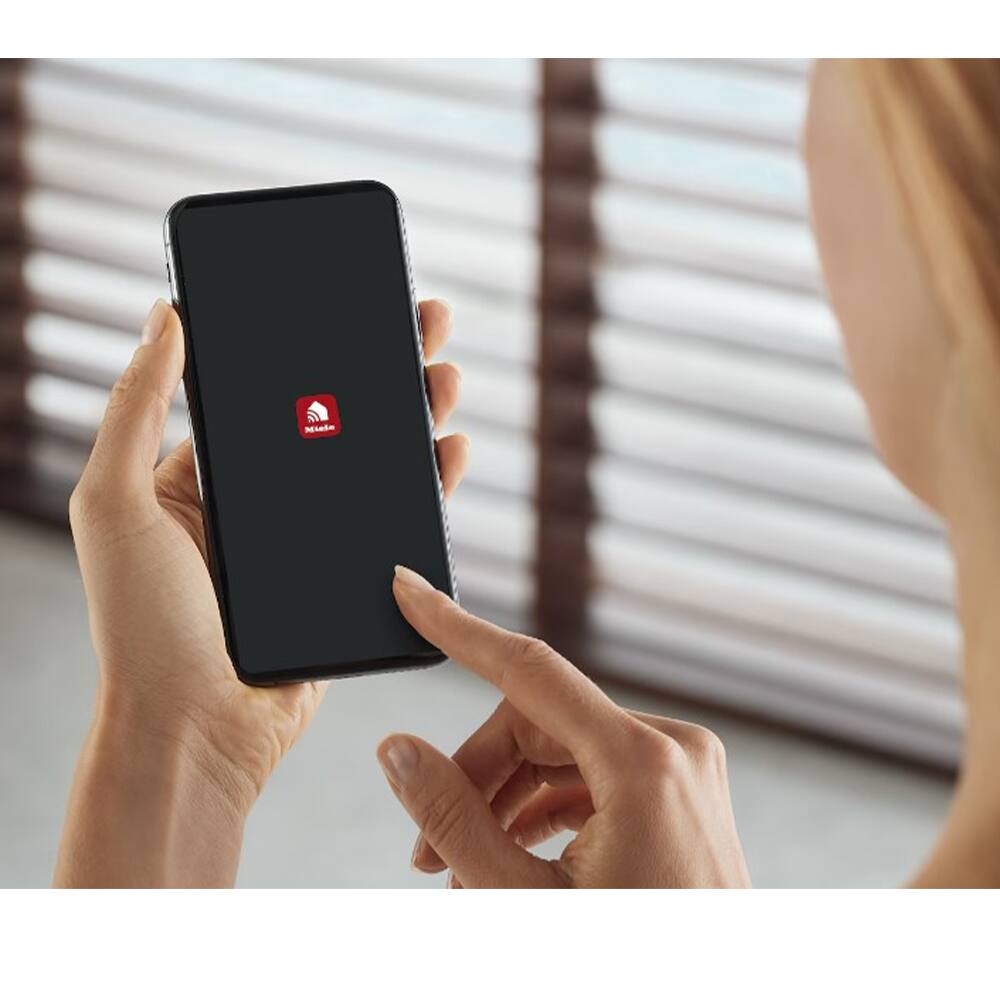 Alt View 2. Miele - F 2802 Vi - Custom Panel Ready.