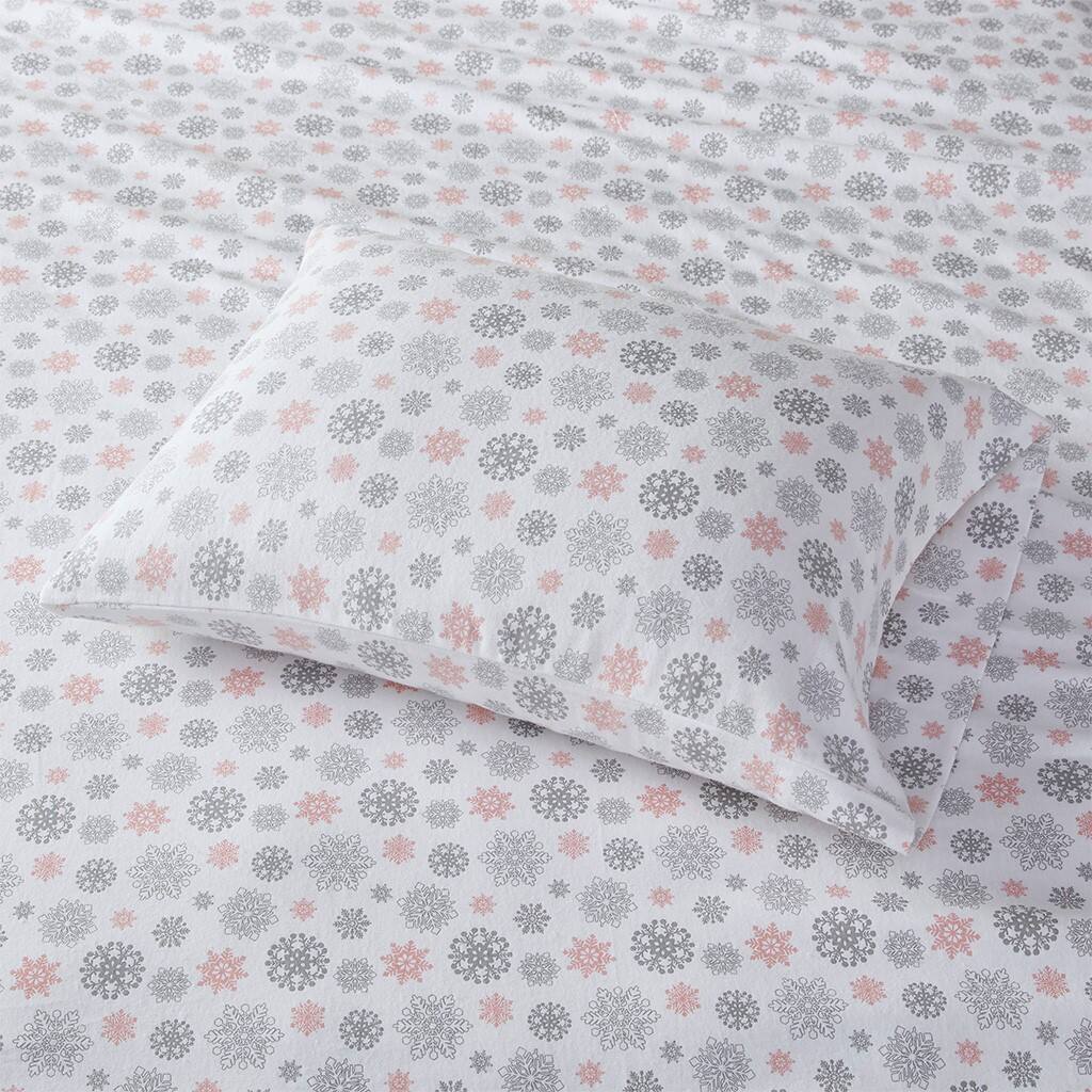 Gracie Mills - Persephone Cotton Flannel Sheet Set - Pink/Grey Snowflakes