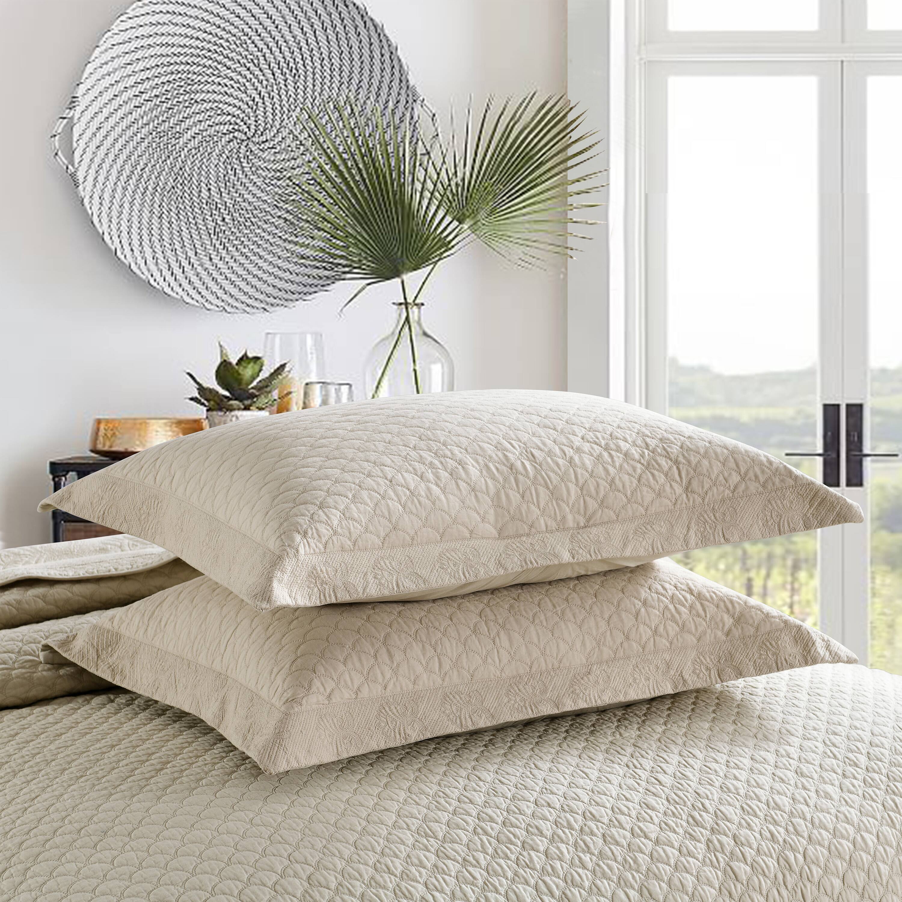 Back. MarCielo - Marcielo 3 Piece 100% Cotton Oversized Bedspread Lightweight Quilt Set - Beige Khaki.