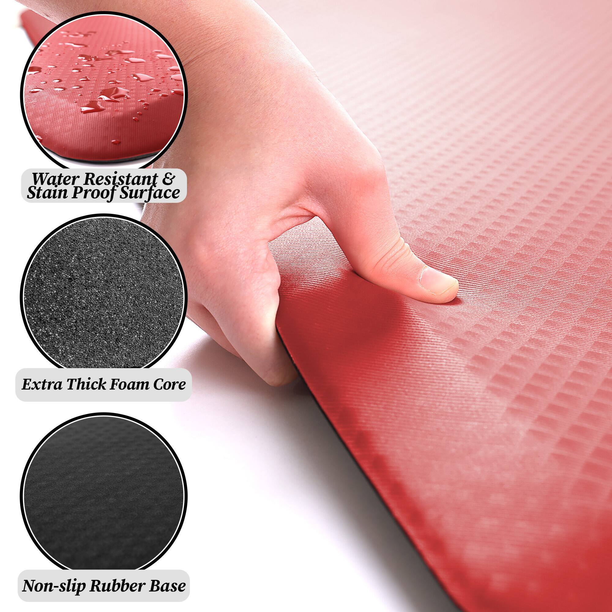 Water Resistant & Stain Proof Surface  
Extra Thick Foam Core  
Non-slip Rubber Base