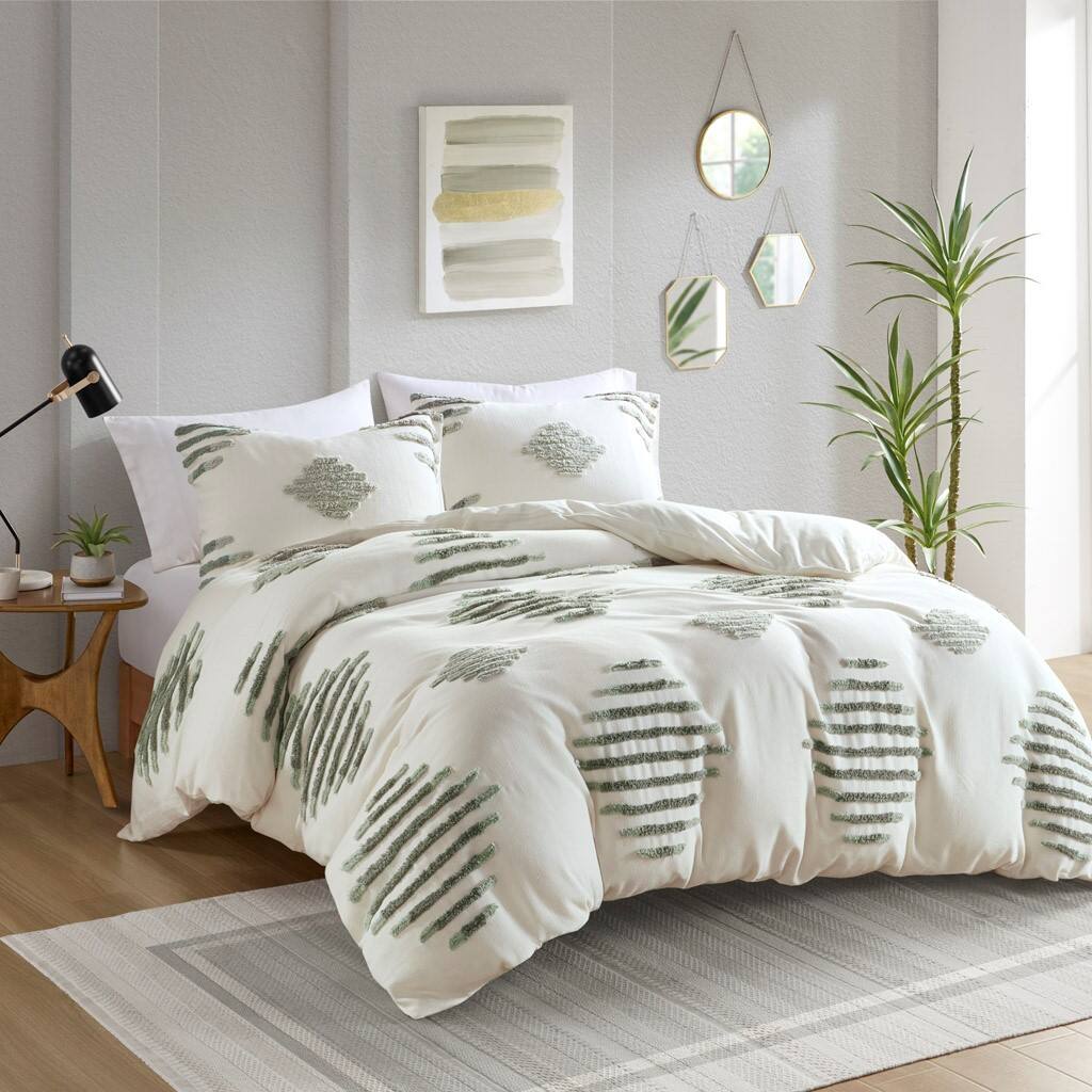Alt View 1. Gracie Mills - Gracie Mills Mitch Modern Tufted Chenille 3-Piece Duvet Cover Set - Green/Ivory.