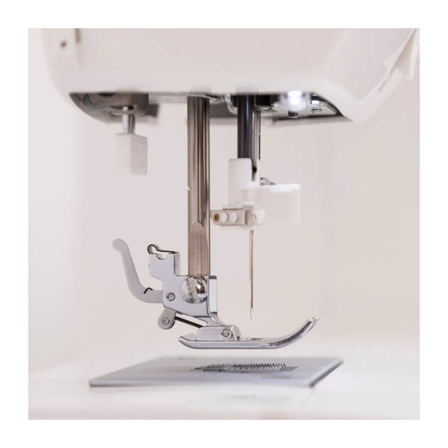 Singer Refurbished Excellent Sew Mate 5400 Handy Sewing Machine ...