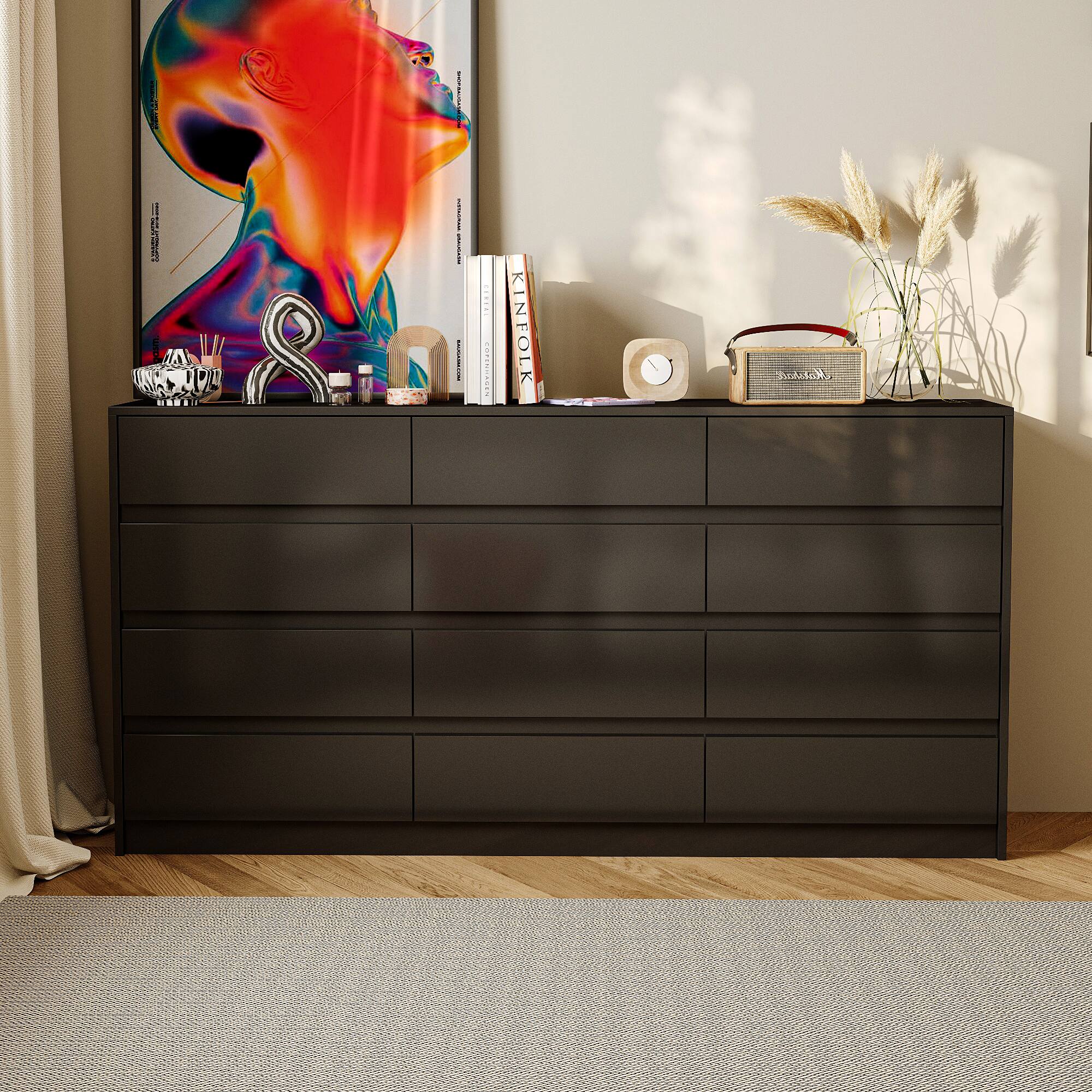 The text on the image is "KINFOLK".