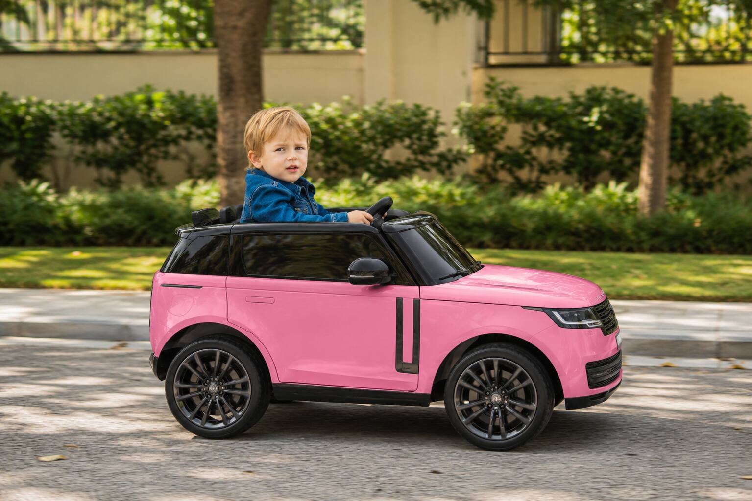 Alt View 2. Best Ride On Cars - Range Rover 12V Pink - Pink.