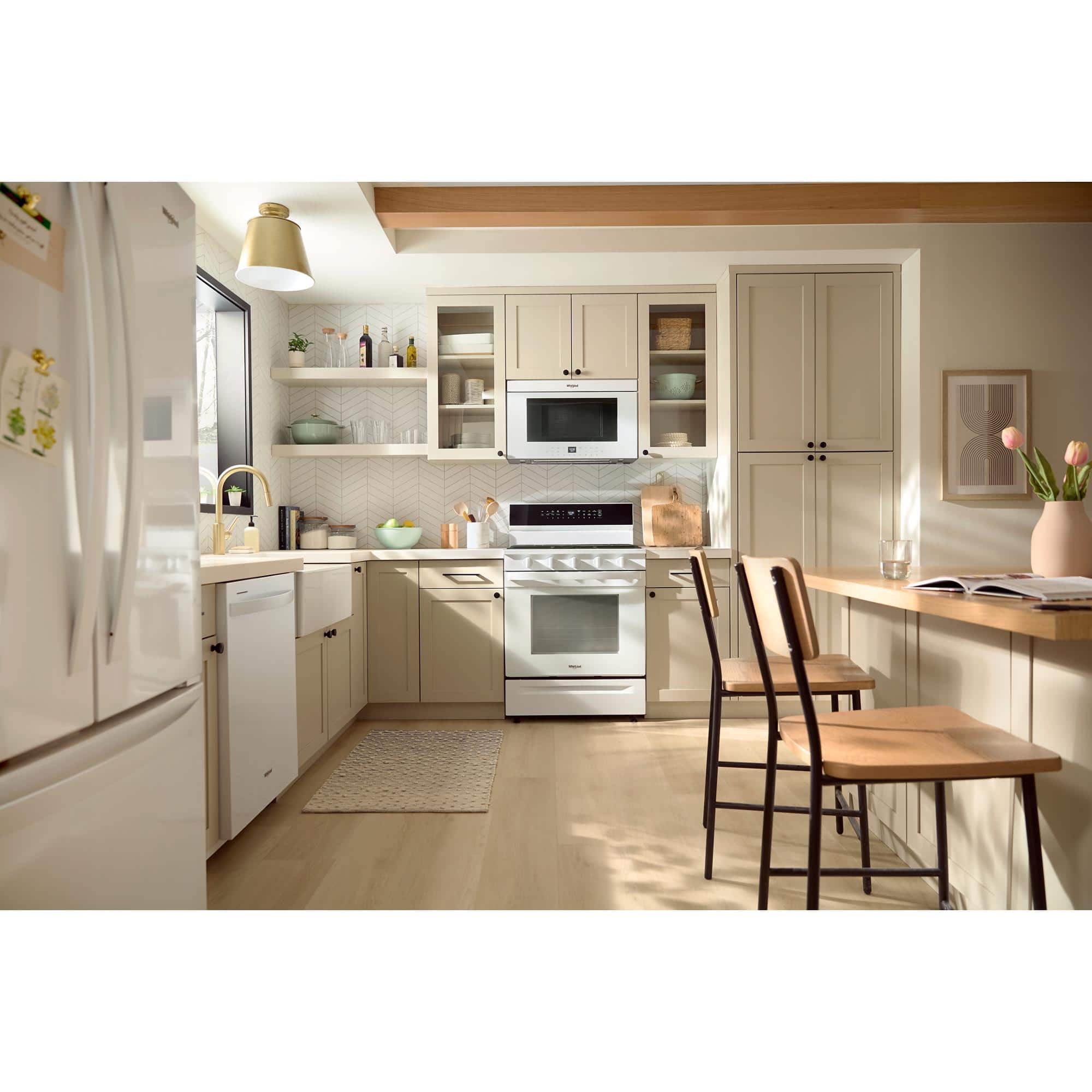 Alt View 9. Whirlpool - 5.0 Cu. Ft. Freestanding Gas Range with Air Cooking Technology - White.