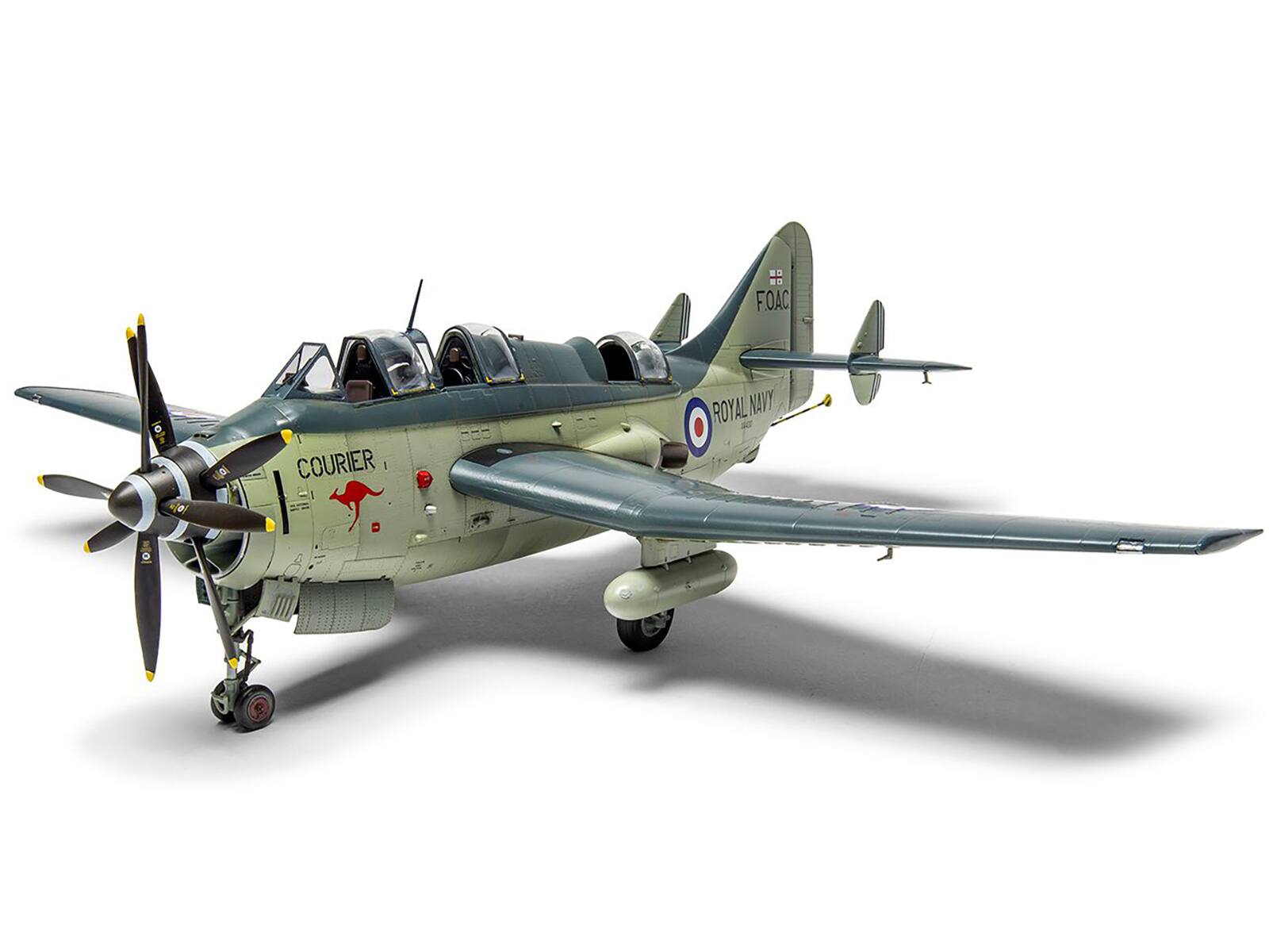 F.OAC  
COURIER  
ROYAL NAVY