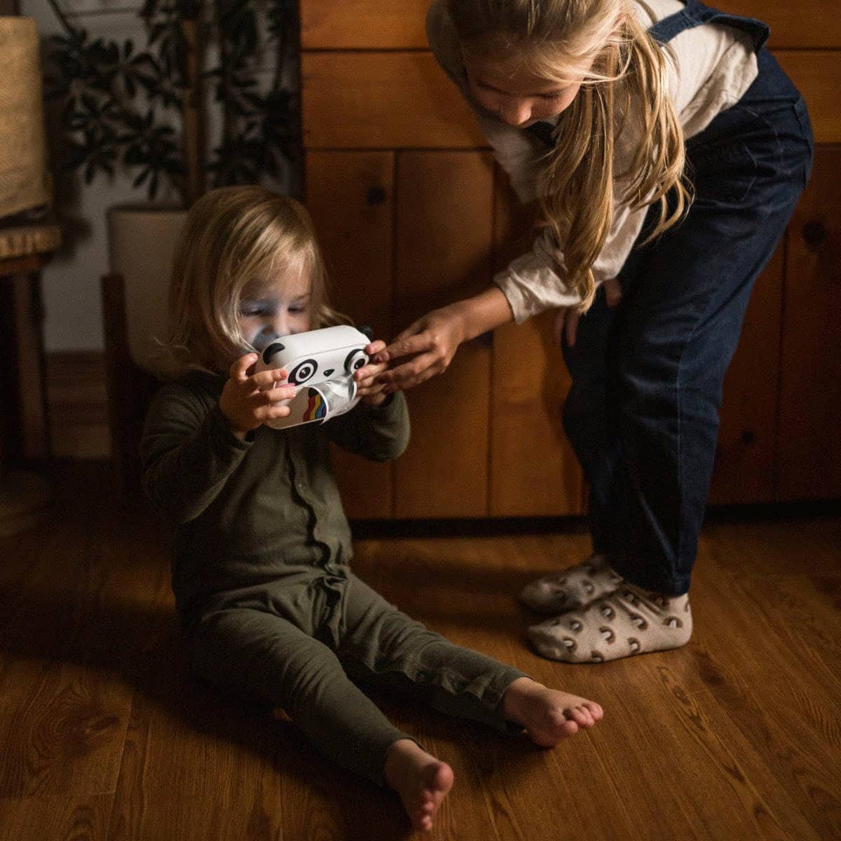 Alt View 19. Kidamento - Model P Instant Print Digital Camera - White.