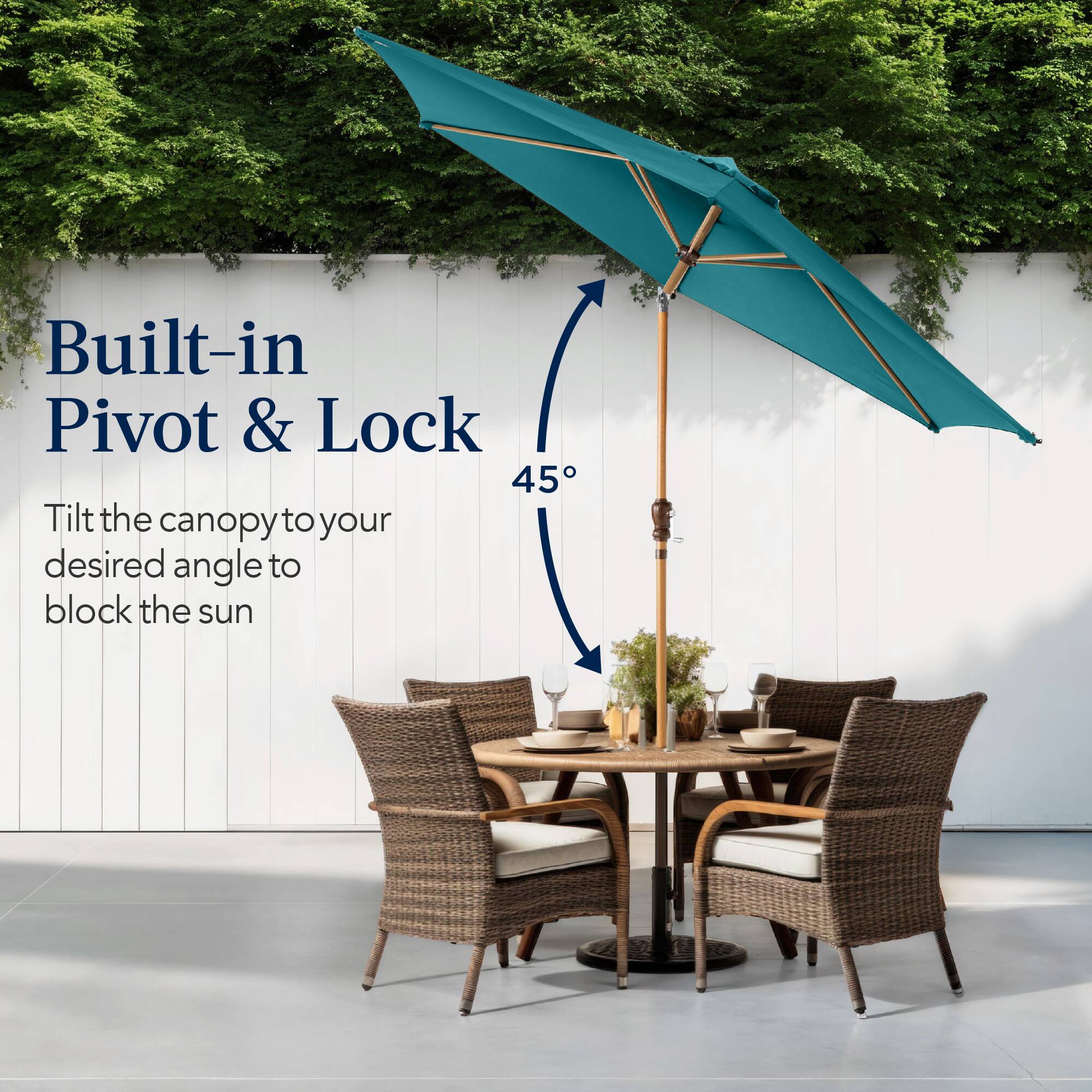 Built-in Pivot & Lock 45°

Tilt the canopy to your desired angle to block the sun.