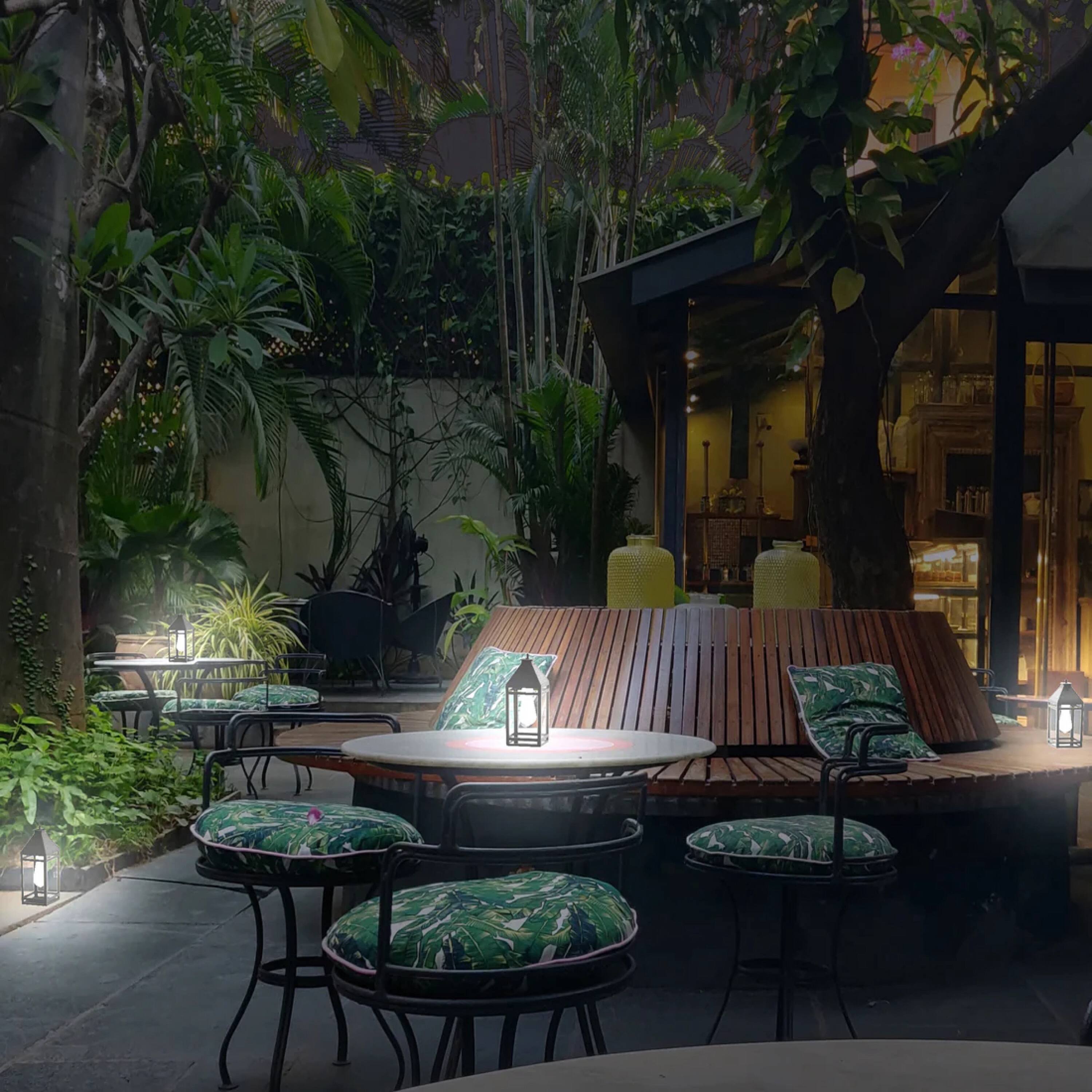 Alt View 7. Techko Maid - Solar LED Outdoor Portable Hanging Coach Light Sconce - Amber or White Light - Black.