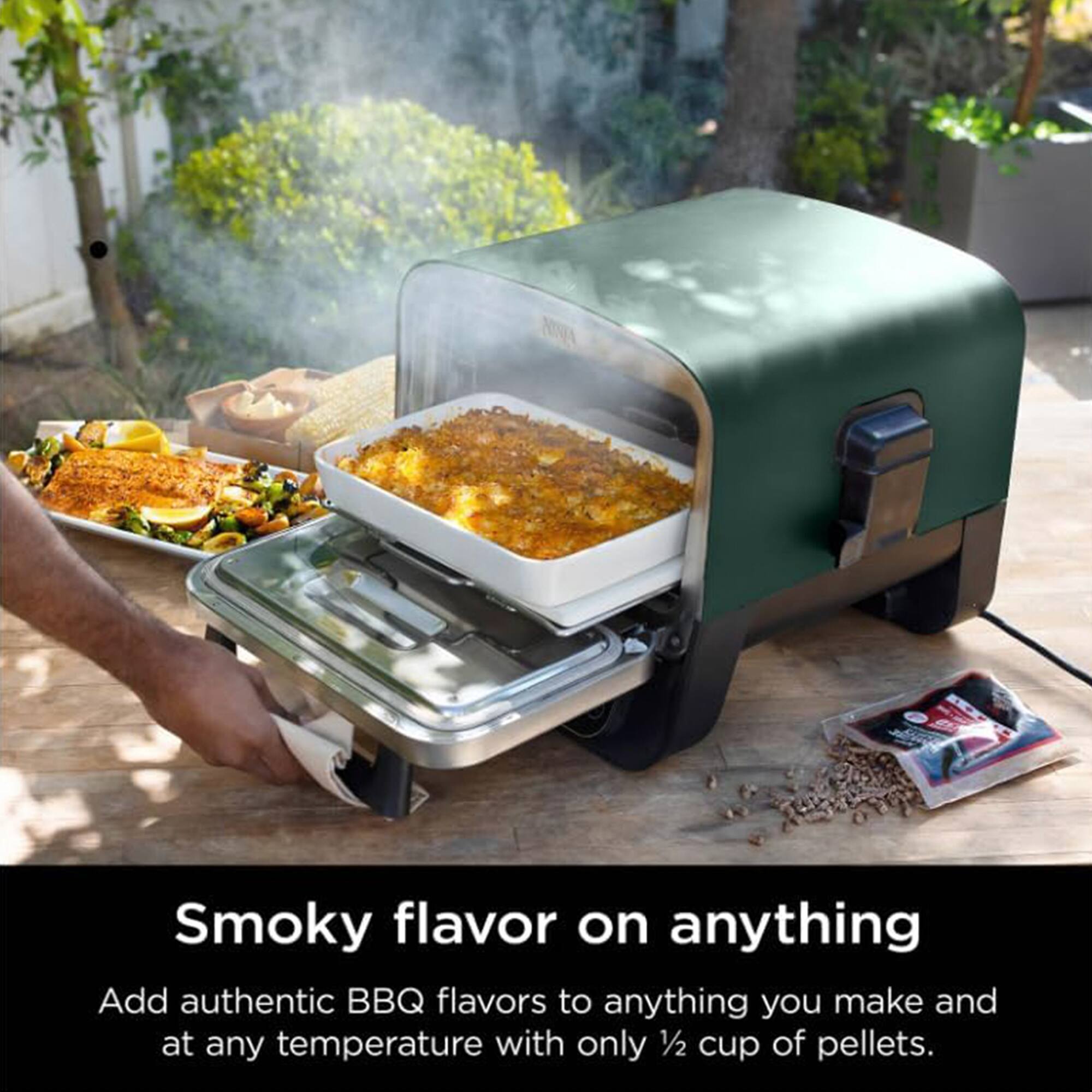 Smoky flavor on anything

Add authentic BBQ flavors to anything you make and at any temperature with only 1/2 cup of pellets.