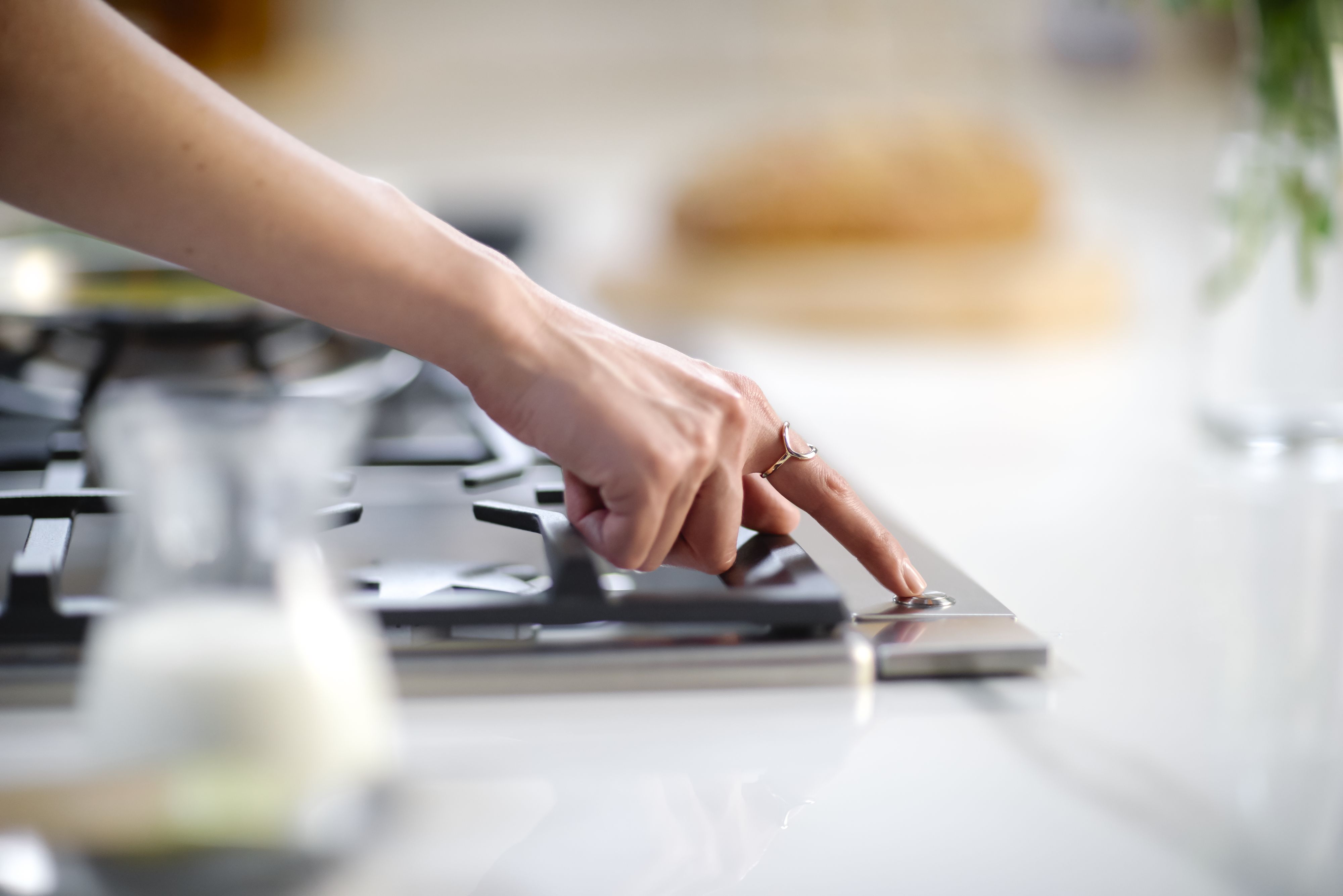 Alt View 13. Thermador - Masterpiece Series 30" Telescopic Downdraft System - Stainless steel.