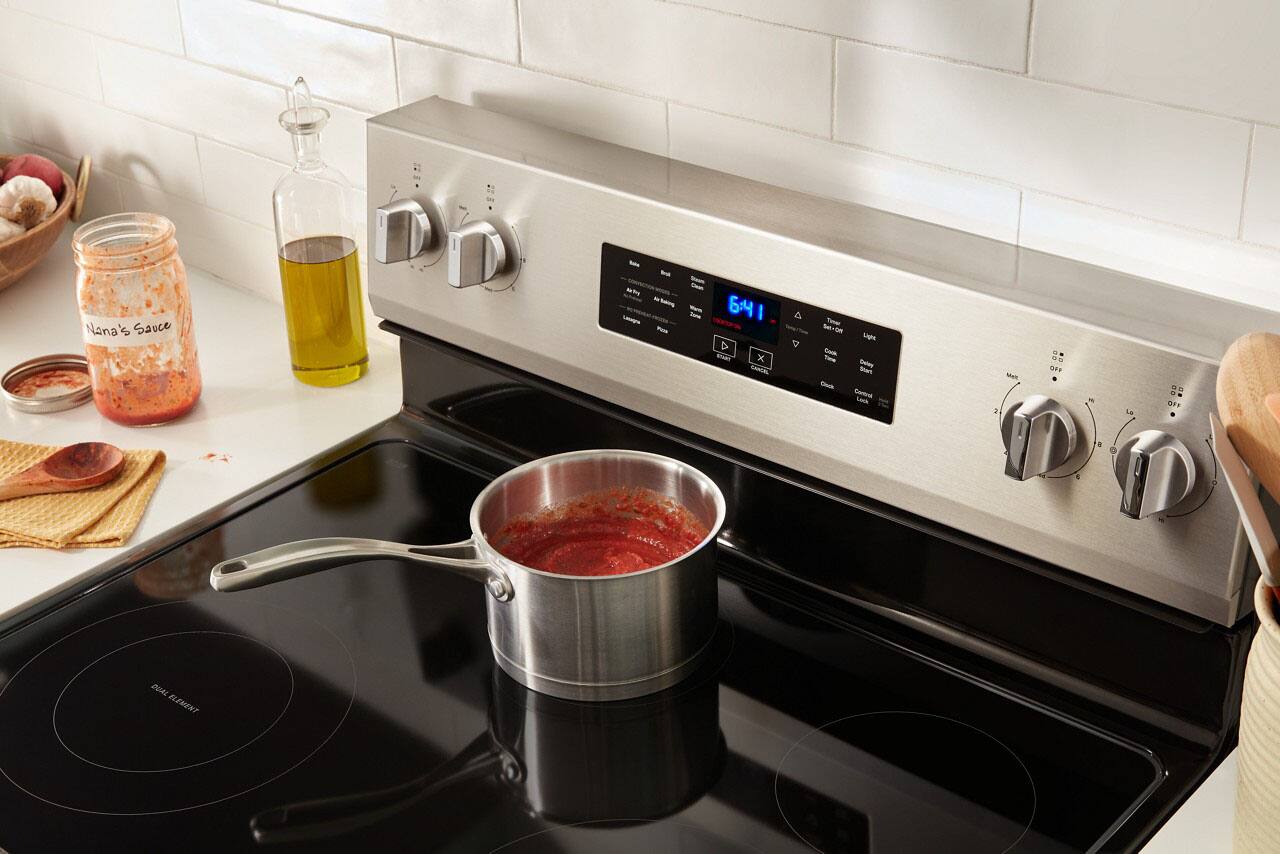 Nana's Sauce

6:41

DIAL ELEMENT