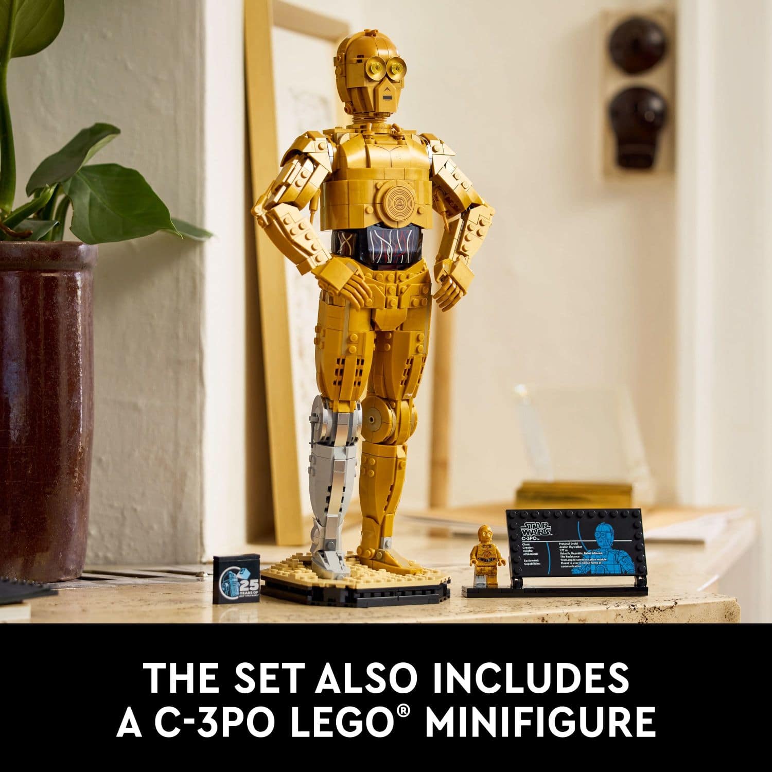 The set also includes a C-3PO LEGO mini-figure.