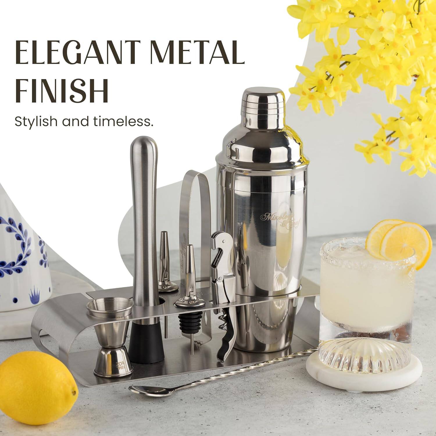 ELEGANT METAL FINISH  
Stylish and timeless.