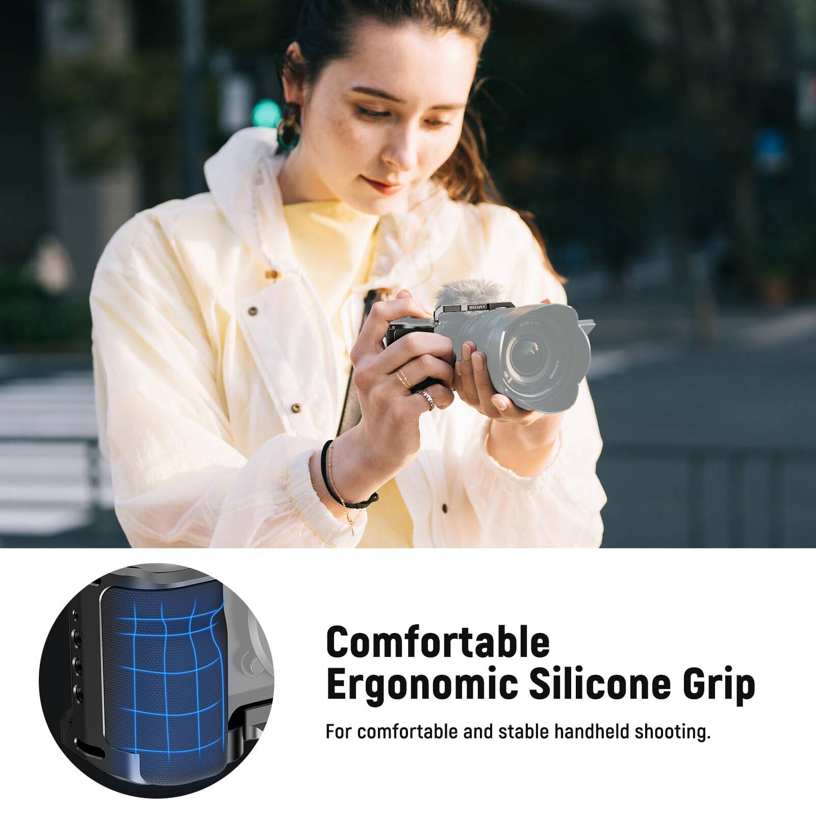 Comfortable Ergonomic Silicone Grip  
For comfortable and stable handheld shooting.