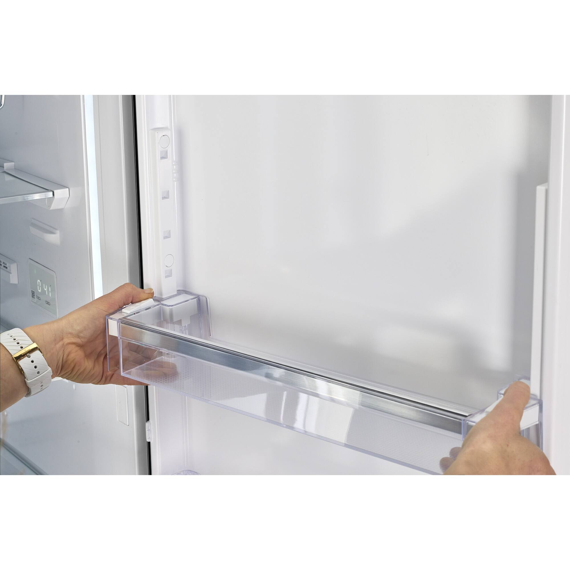 Alt View 5. Unique Appliances - 24 in. Wide Classic Retro 23.8 in 11.7 cu. ft. Frost Free Retro Bottom Freezer Refrigerator ENERGY STAR - Midnight Black.