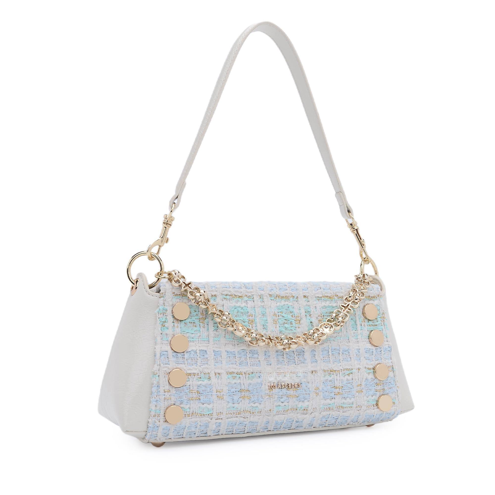 The text on the image reads:

"LOEWE"