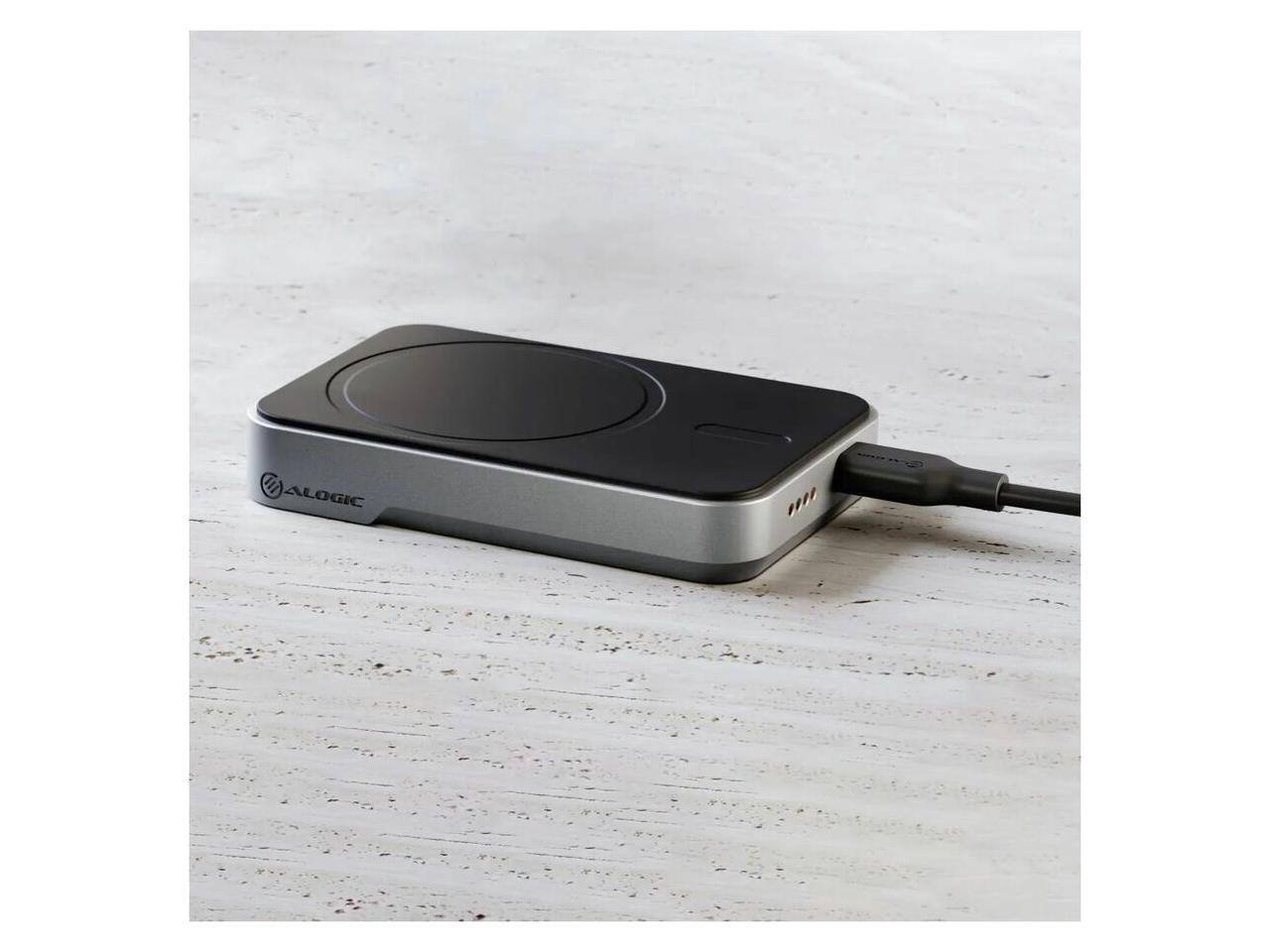 Alt View 1. Alogic - Alogic Matrix 5000mAh Wireless Power Bank - 5000 mAh - 1x USB - Black - MSPB5K.