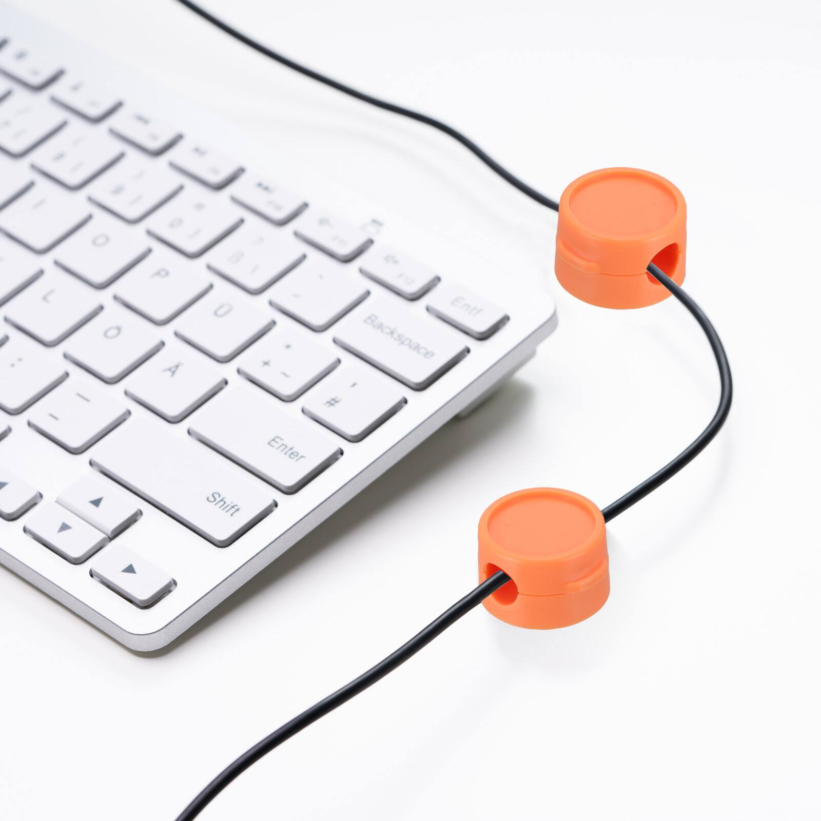 , / / . 0 O / 7 a P I L 0 Entf  O Backspace - : A + -  - # - Enter A Shift Y D