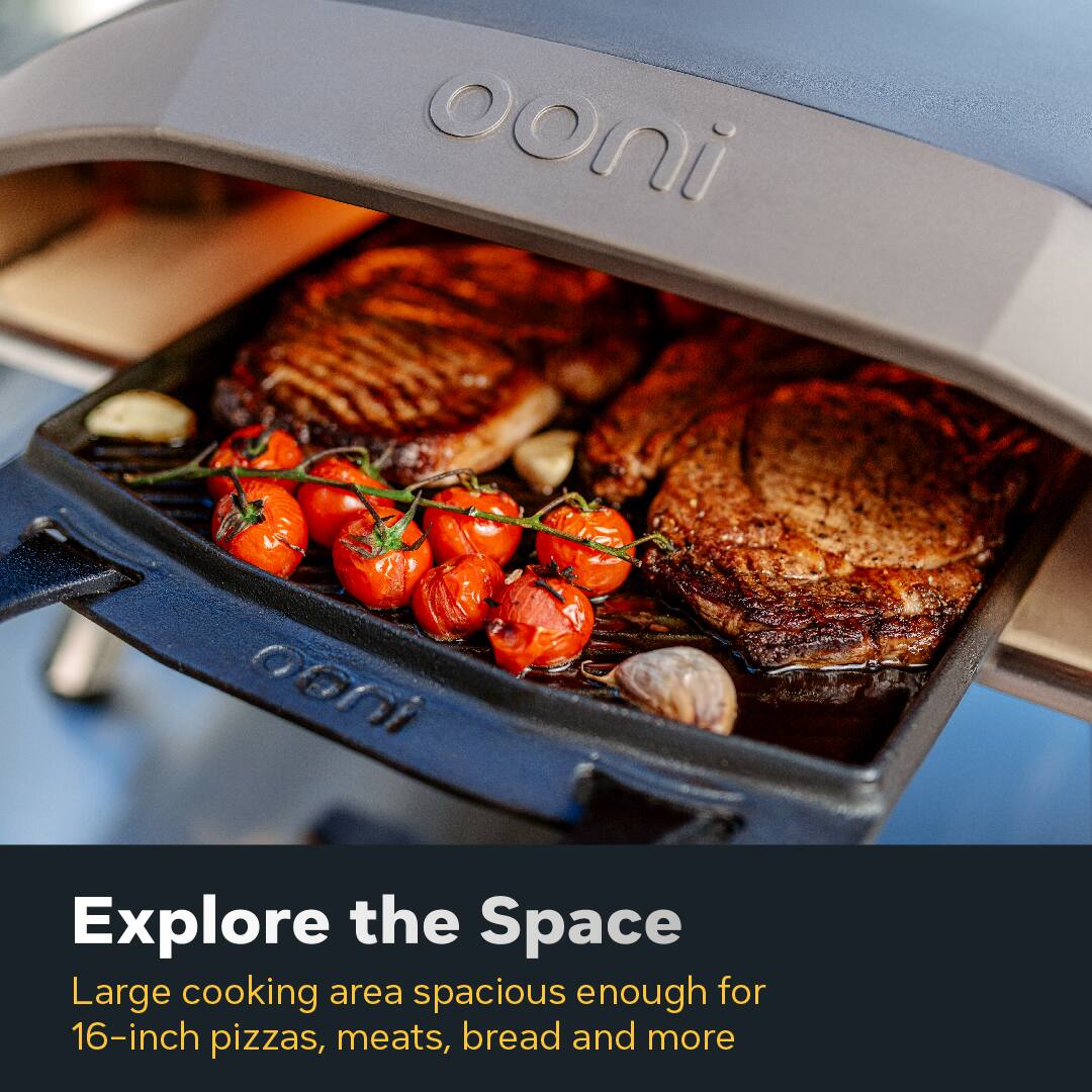 Explore the Space Large cooking area spacious enough for 16-inch pizzas, meats, bread and more.