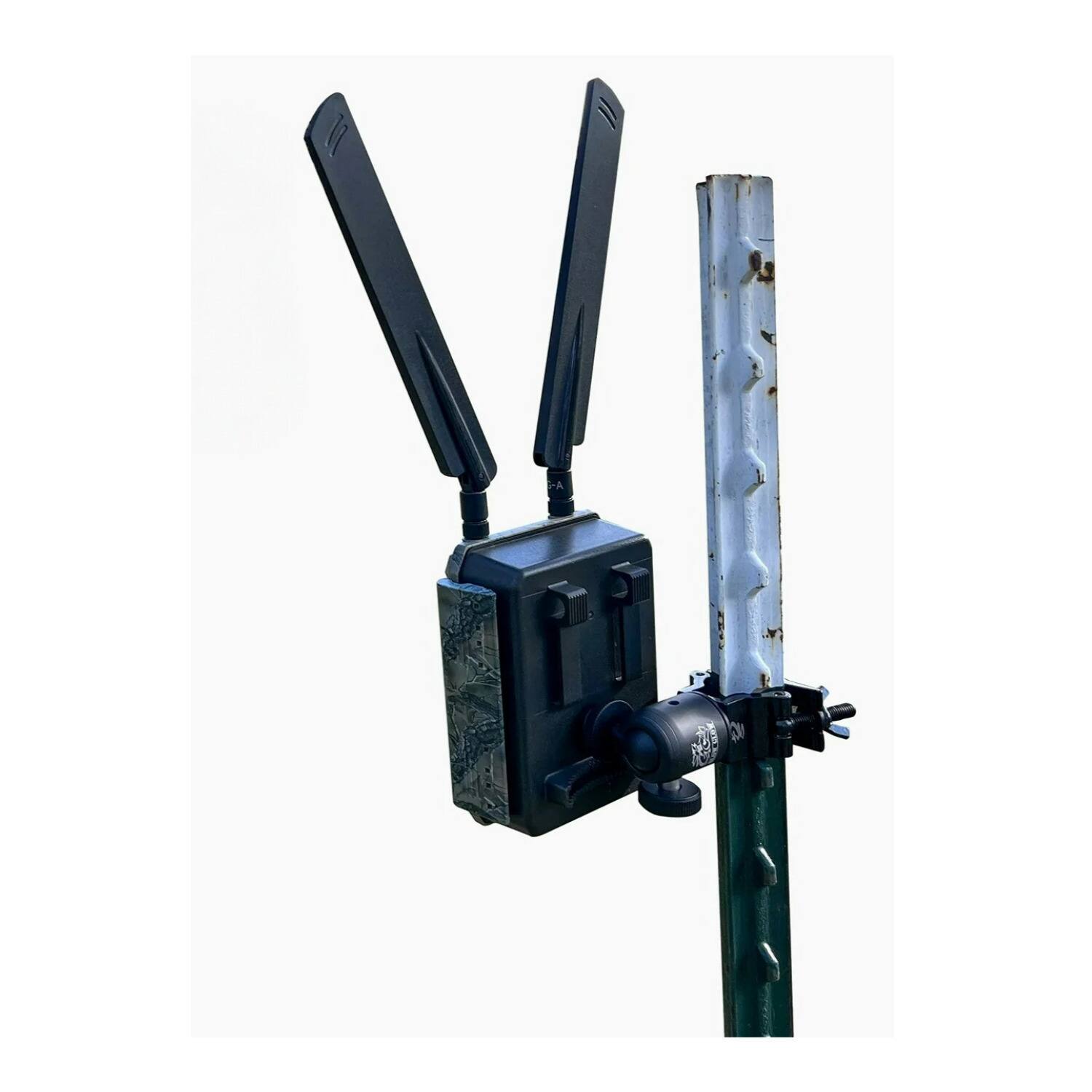Angle. Slow Glow - Slow Glow Maverick T-Post Trail Camera Mount with Adjustable Ball Head Bundle.